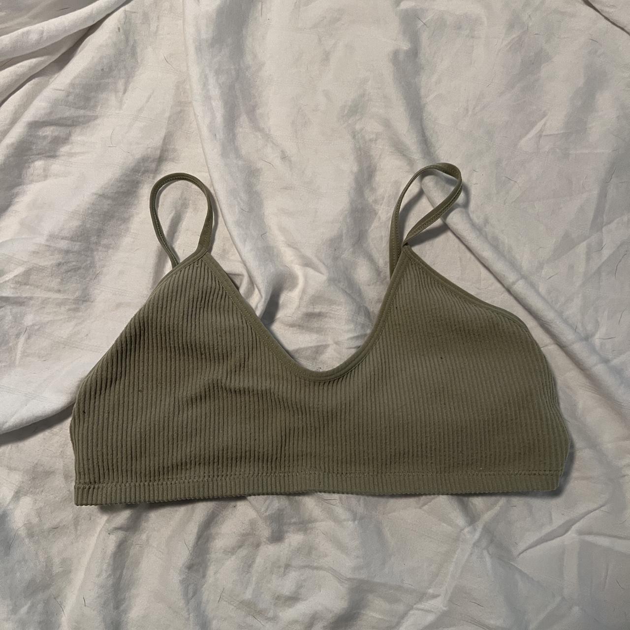 Forever 21 bralette Non padded Fits XS&S - Depop