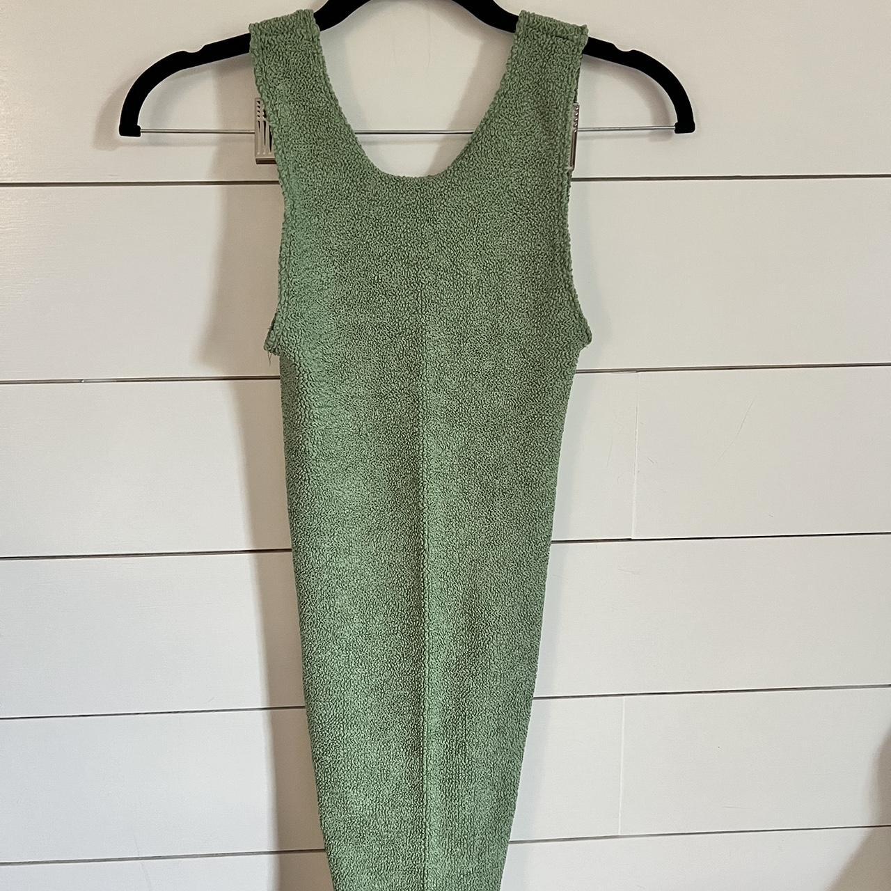 item listed by miacosta5