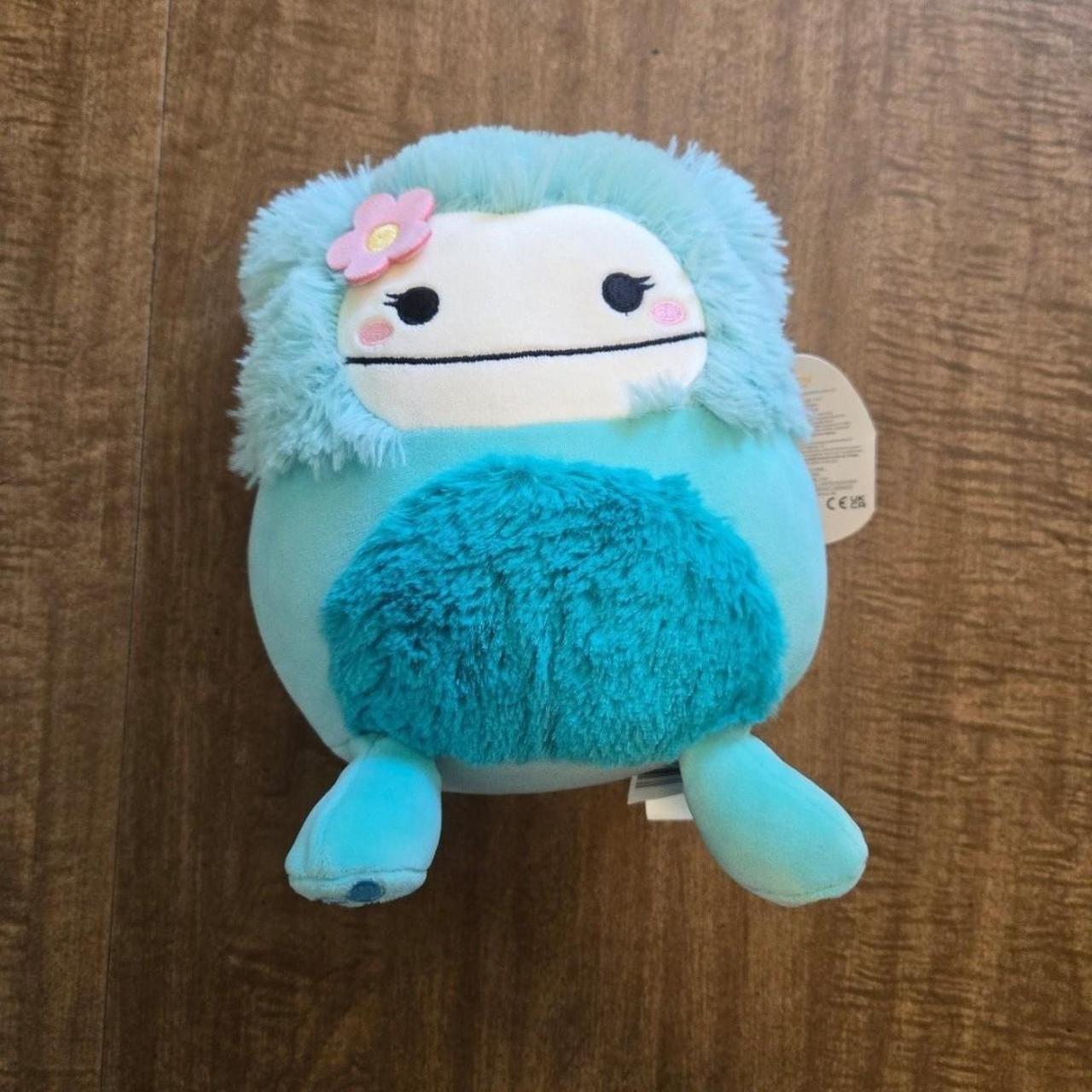 Squishmallows Joelle the top Bigfoot Stuffed Plush 8