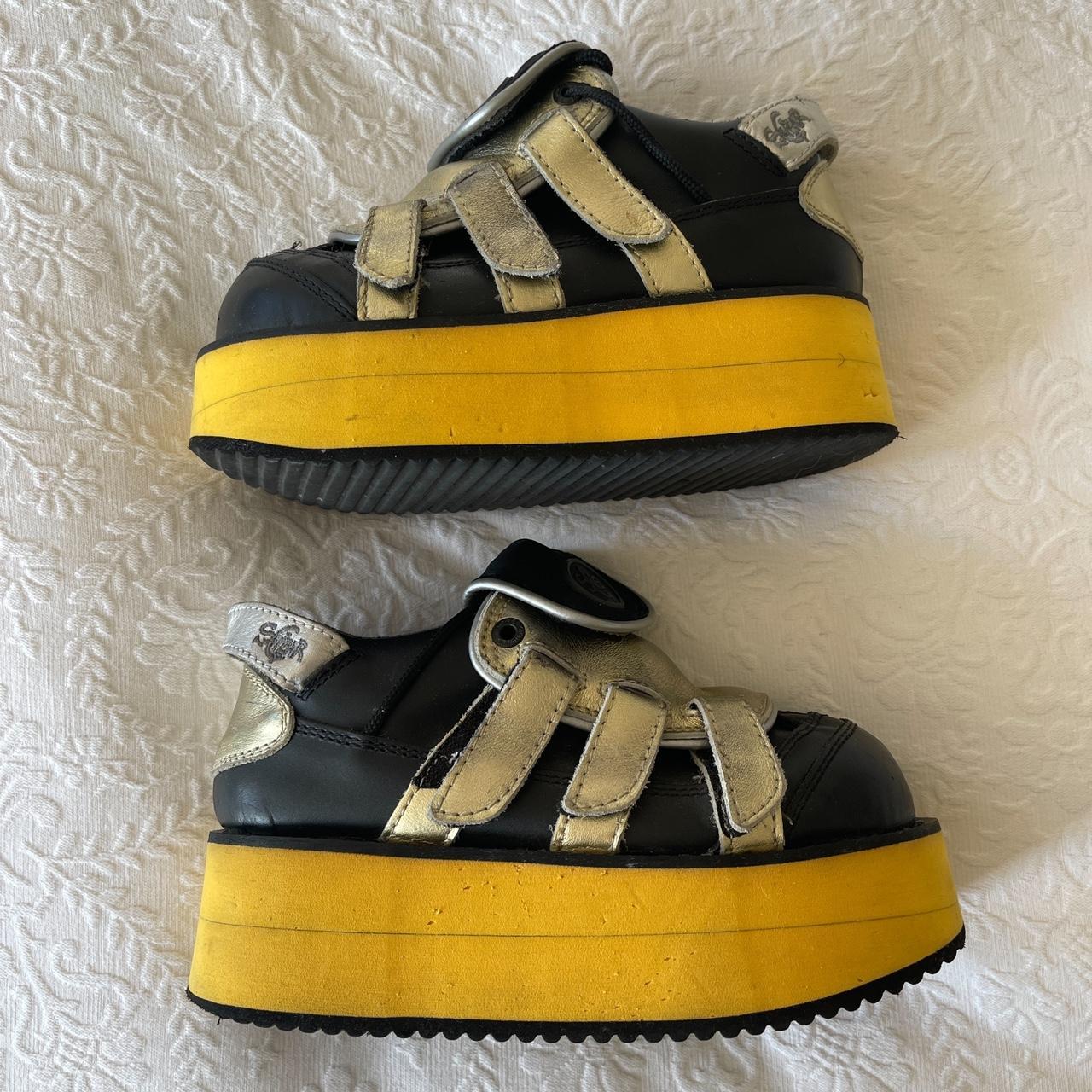 Swear London Women's Black and Yellow Trainers | Depop