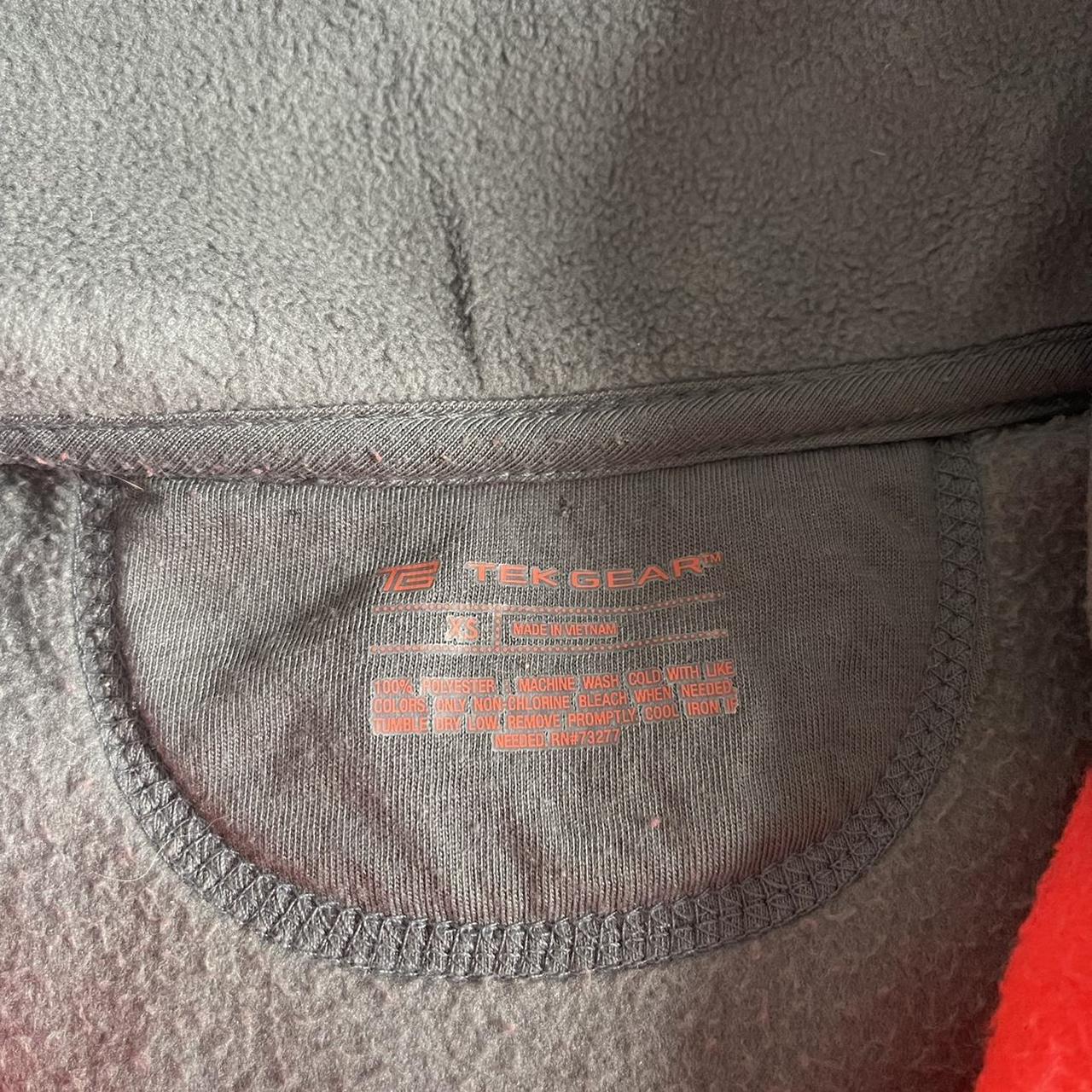 Tek Gear Coral and Gray Zip Up Sweater Very cozy - Depop