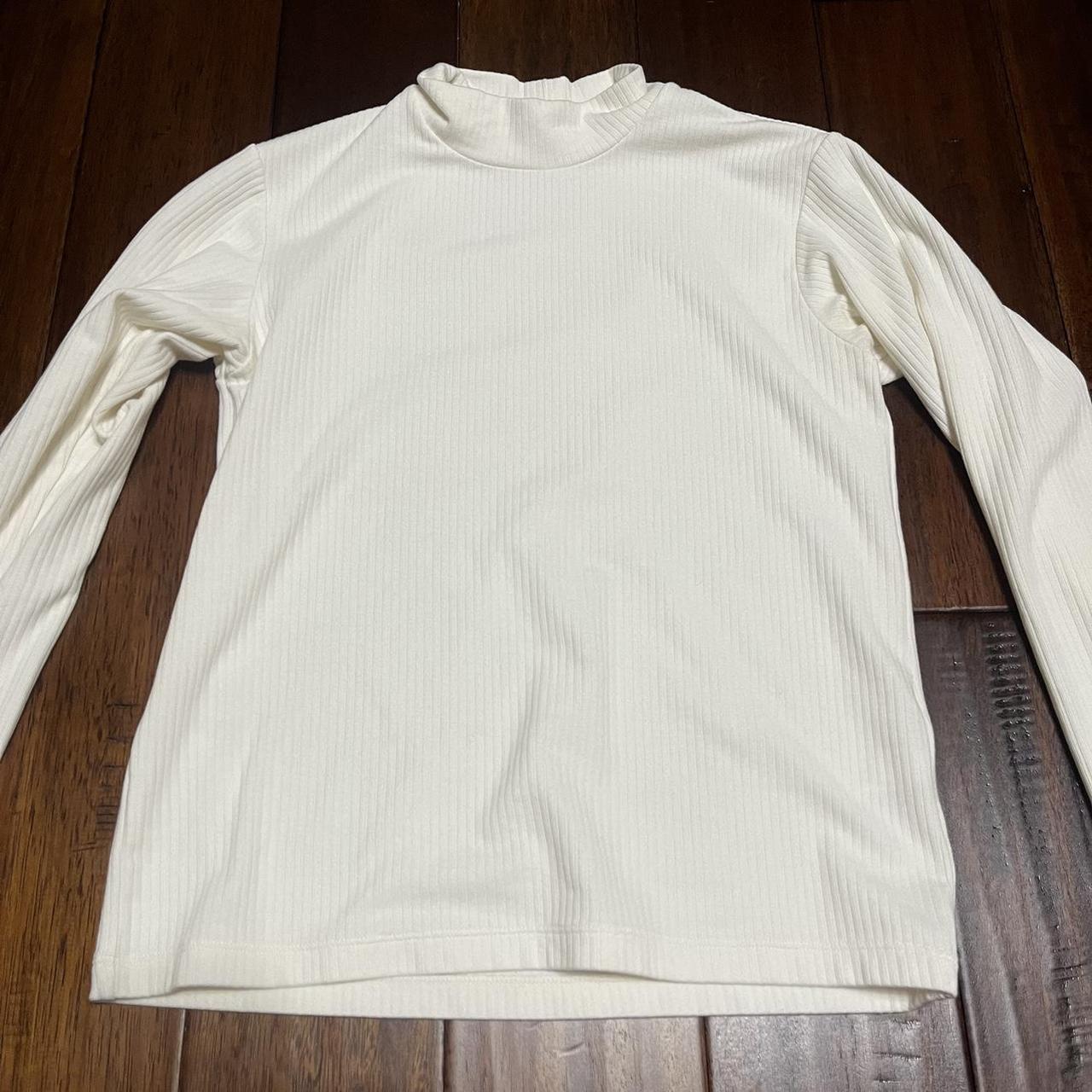 Uniqlo kids white ribbed collared mock neck Depop