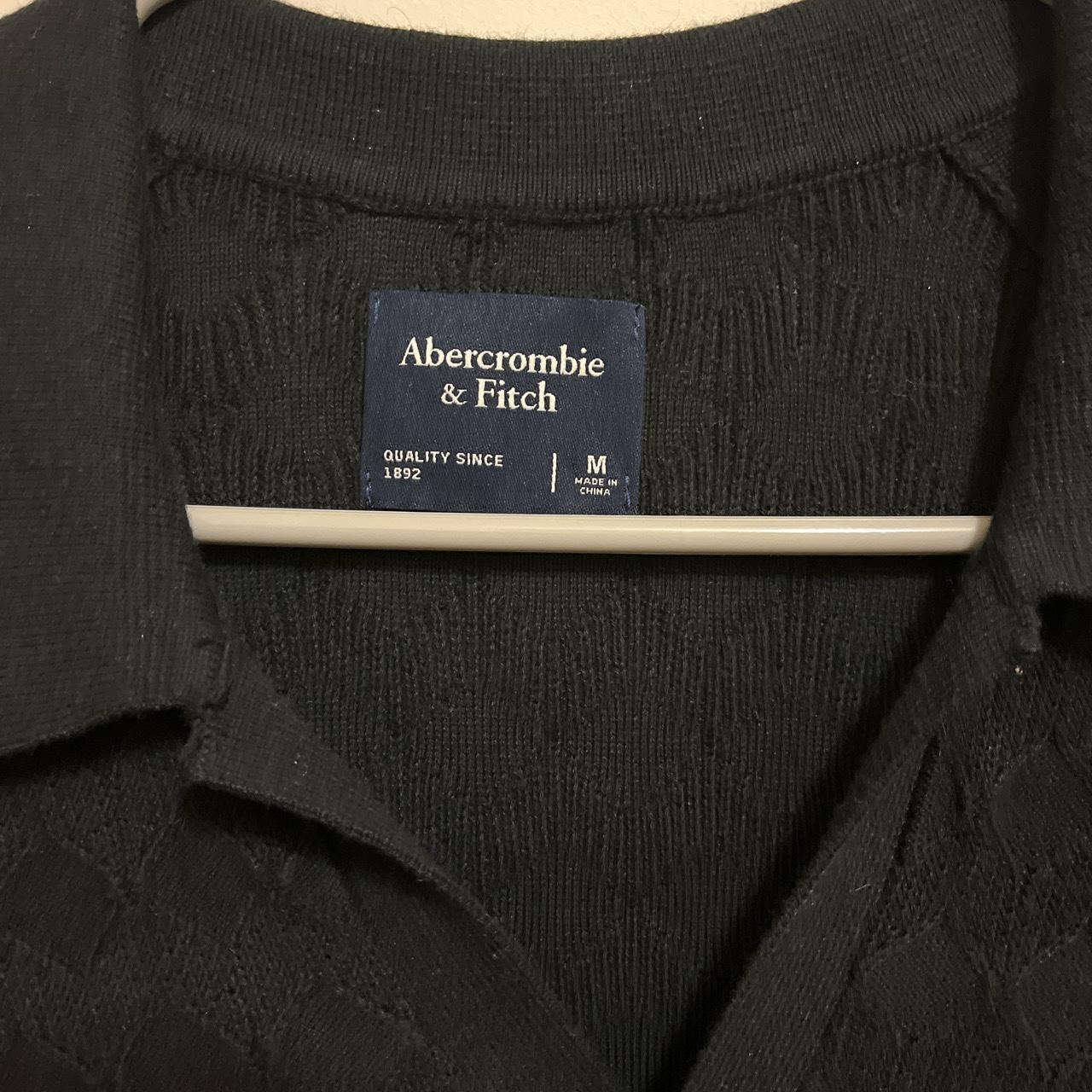 Patterned Knit Polo by Abercrombie and Fitch Size Depop