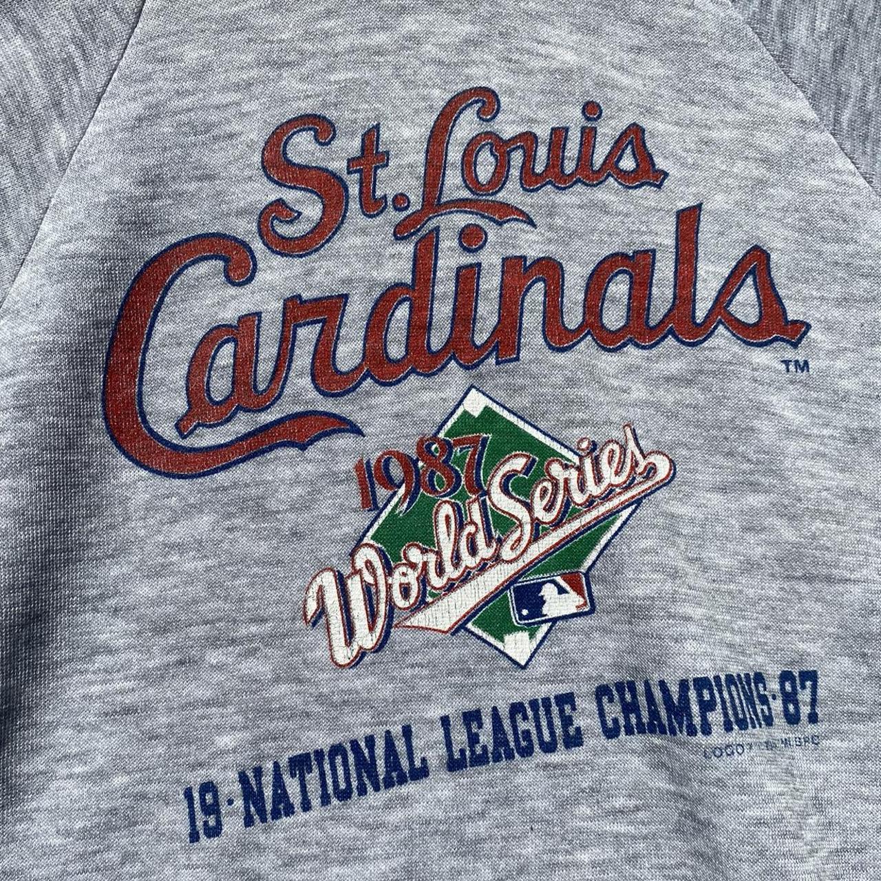 Vintage St. Louis Cardinals Hoodie The hoodie is in - Depop