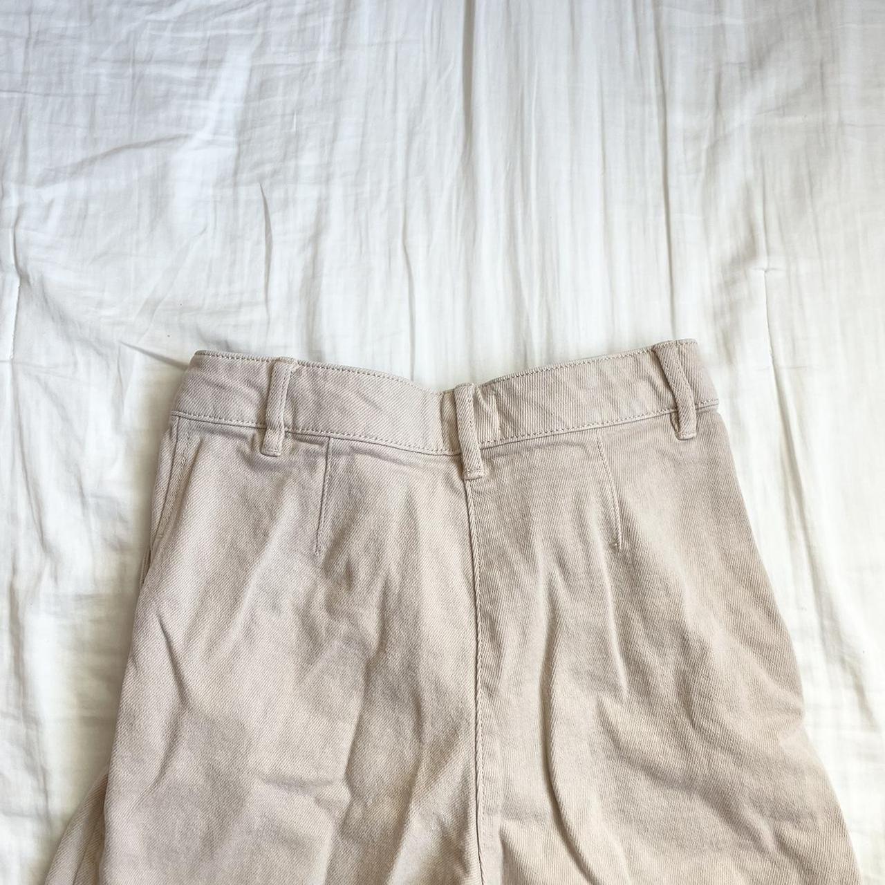 aritzia cargos - Depop