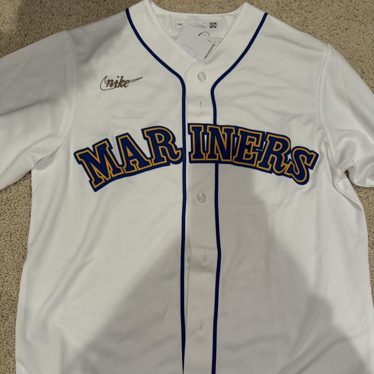 item listed by maddiel1