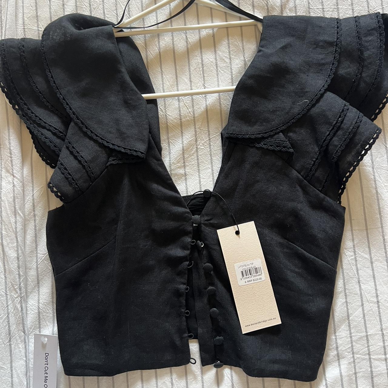 item listed by adrianaaab