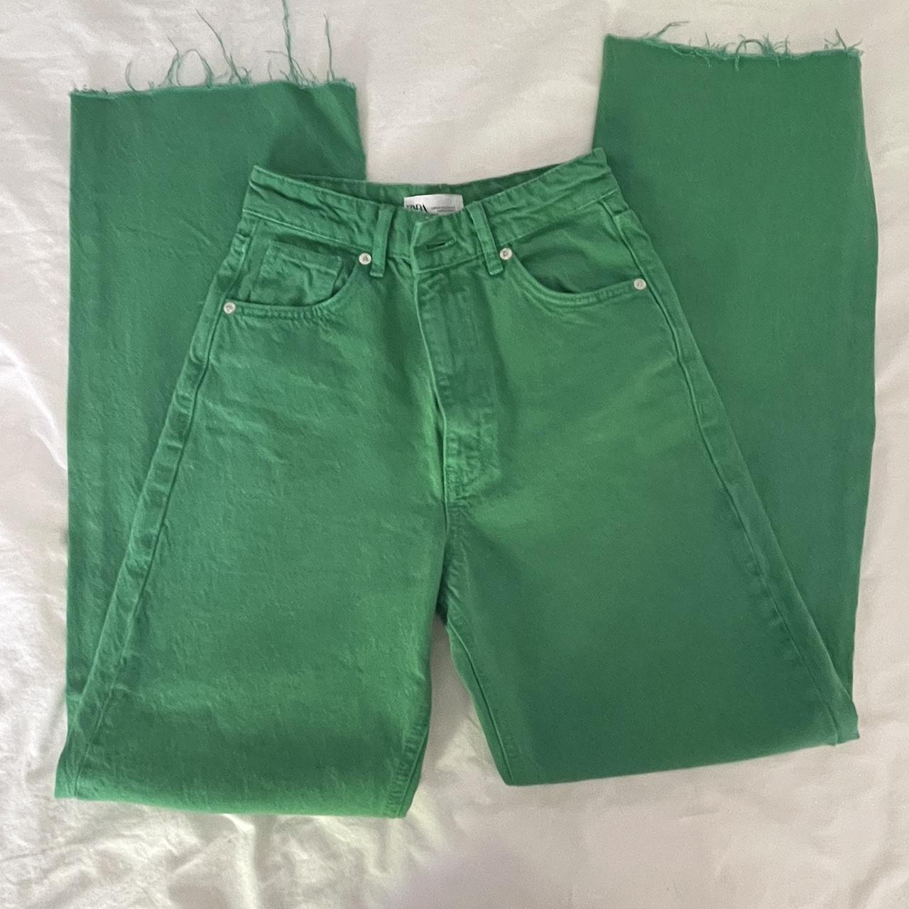 Zara Women's Green Jeans Depop