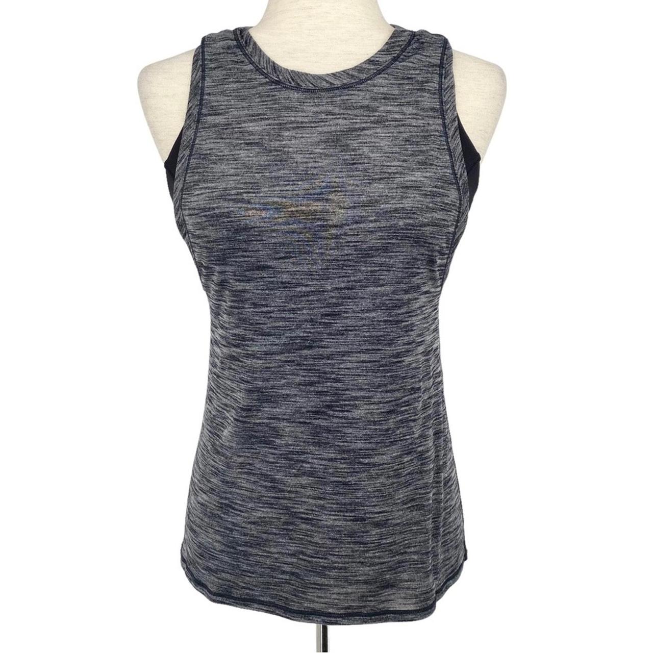 Bundle popular of 4 Lululemon tank tops