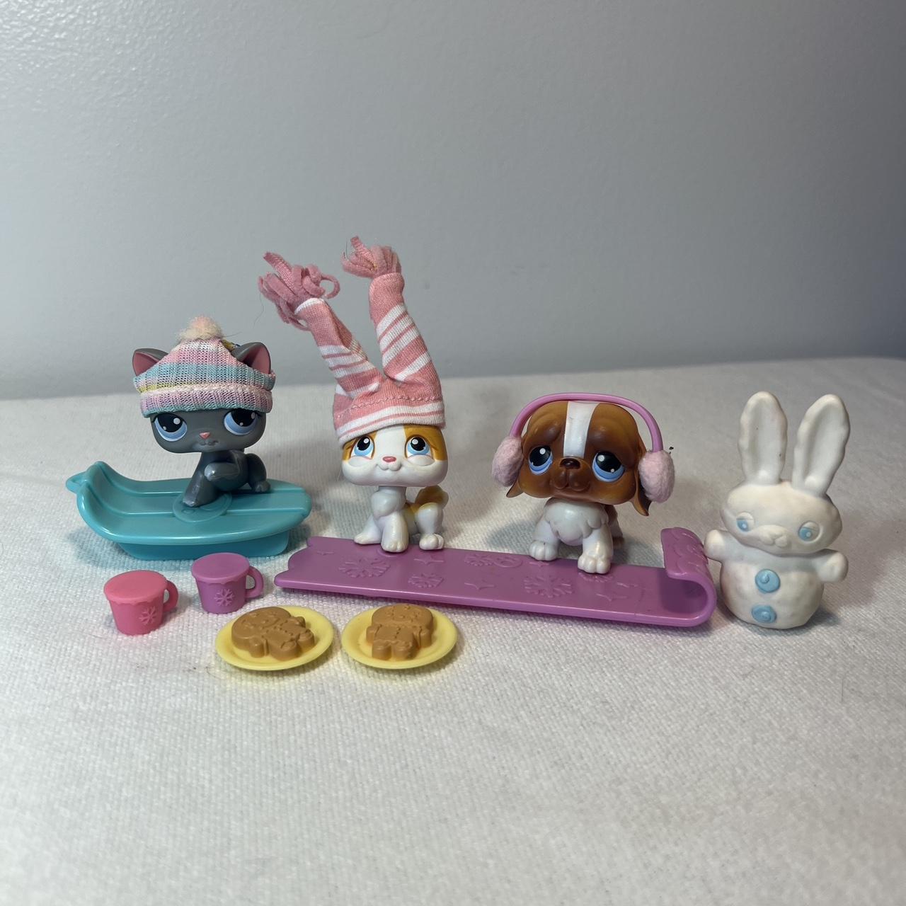 Littlest Pet Shop 3-Pack Scenery “Snowfall... - Depop