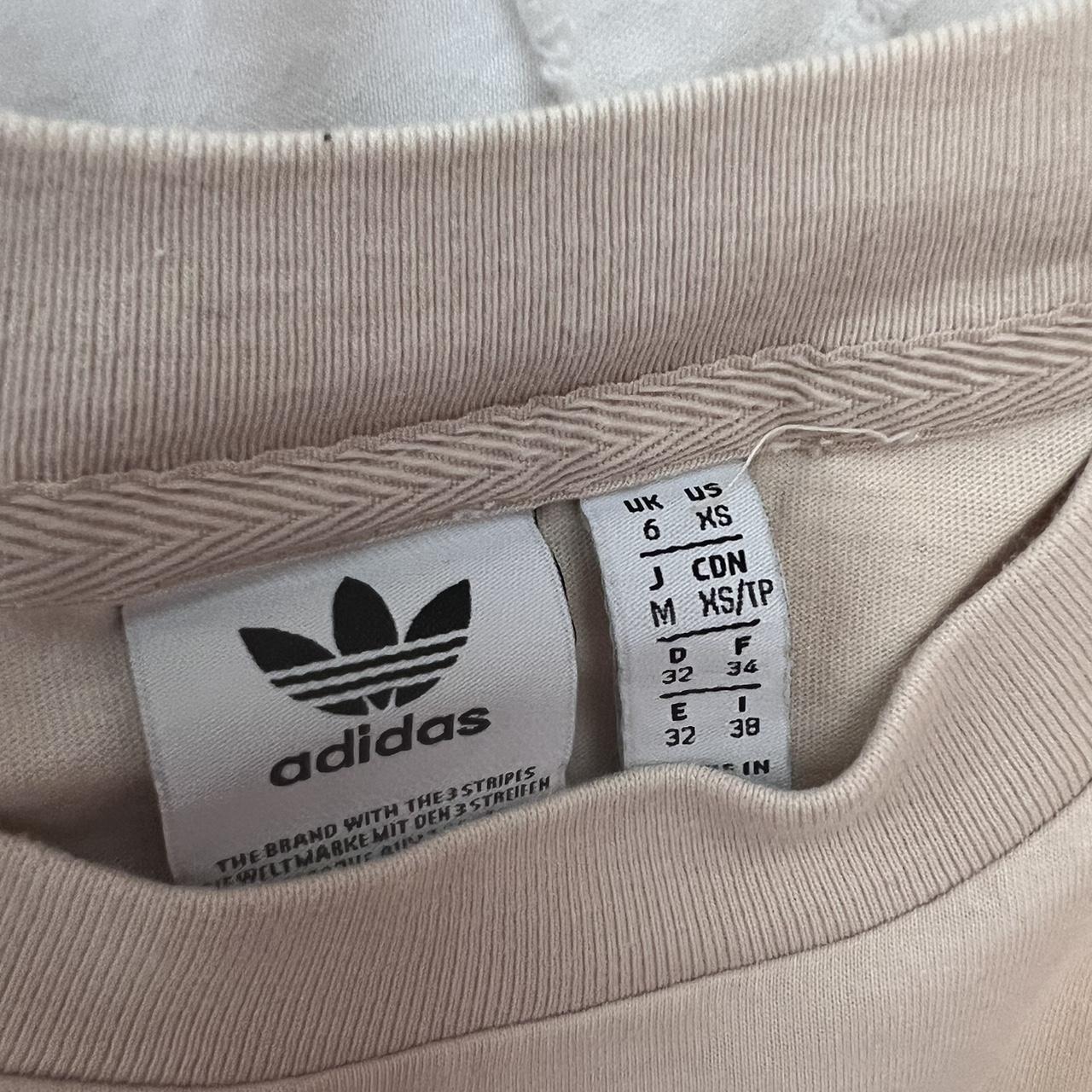 Adidas Women's Tan and Cream T-shirt | Depop