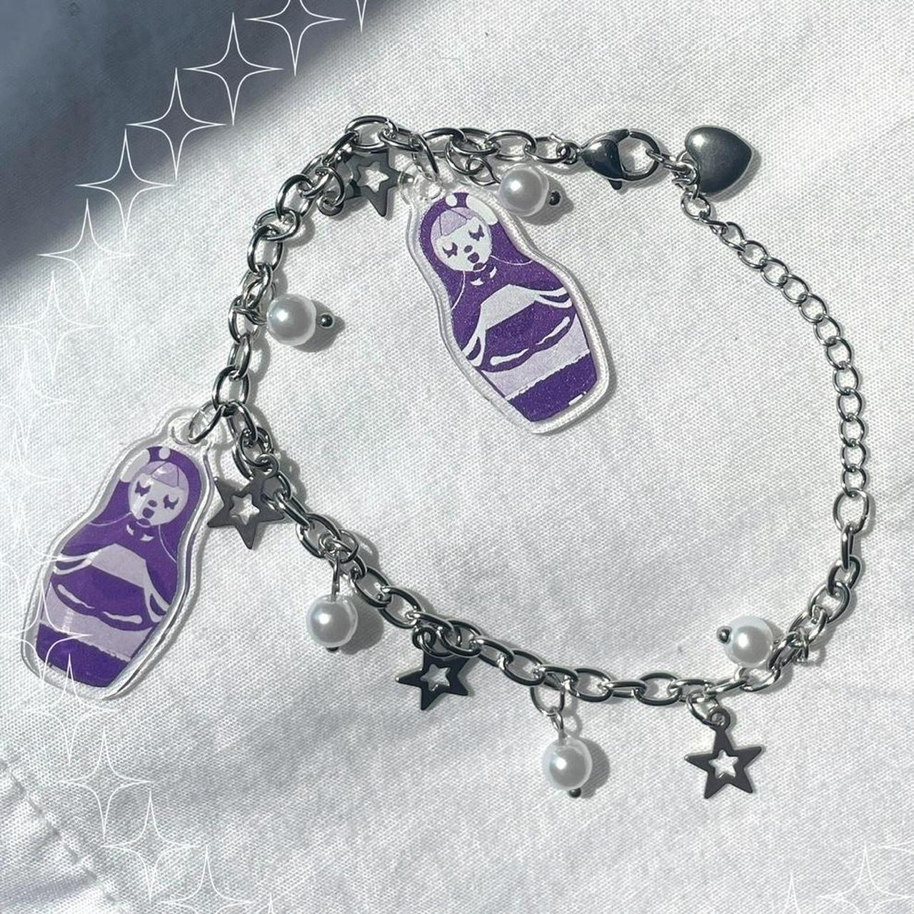 item listed by dolliella