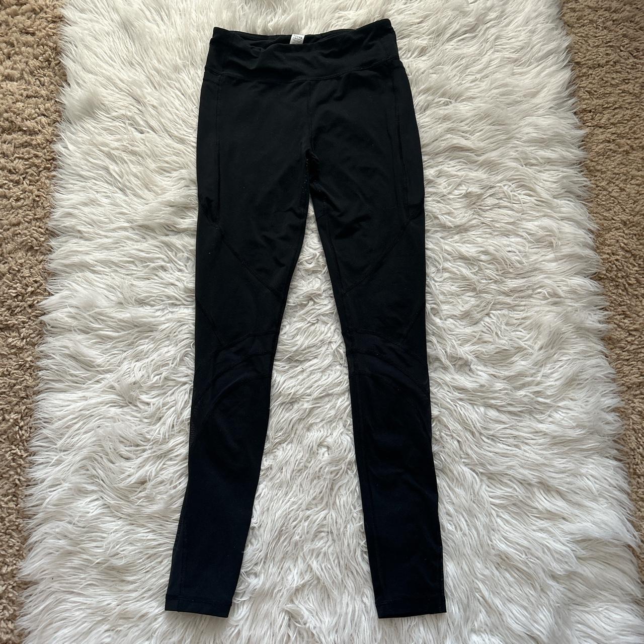 Ivivva leggings with mesh detail and pockets Some - Depop