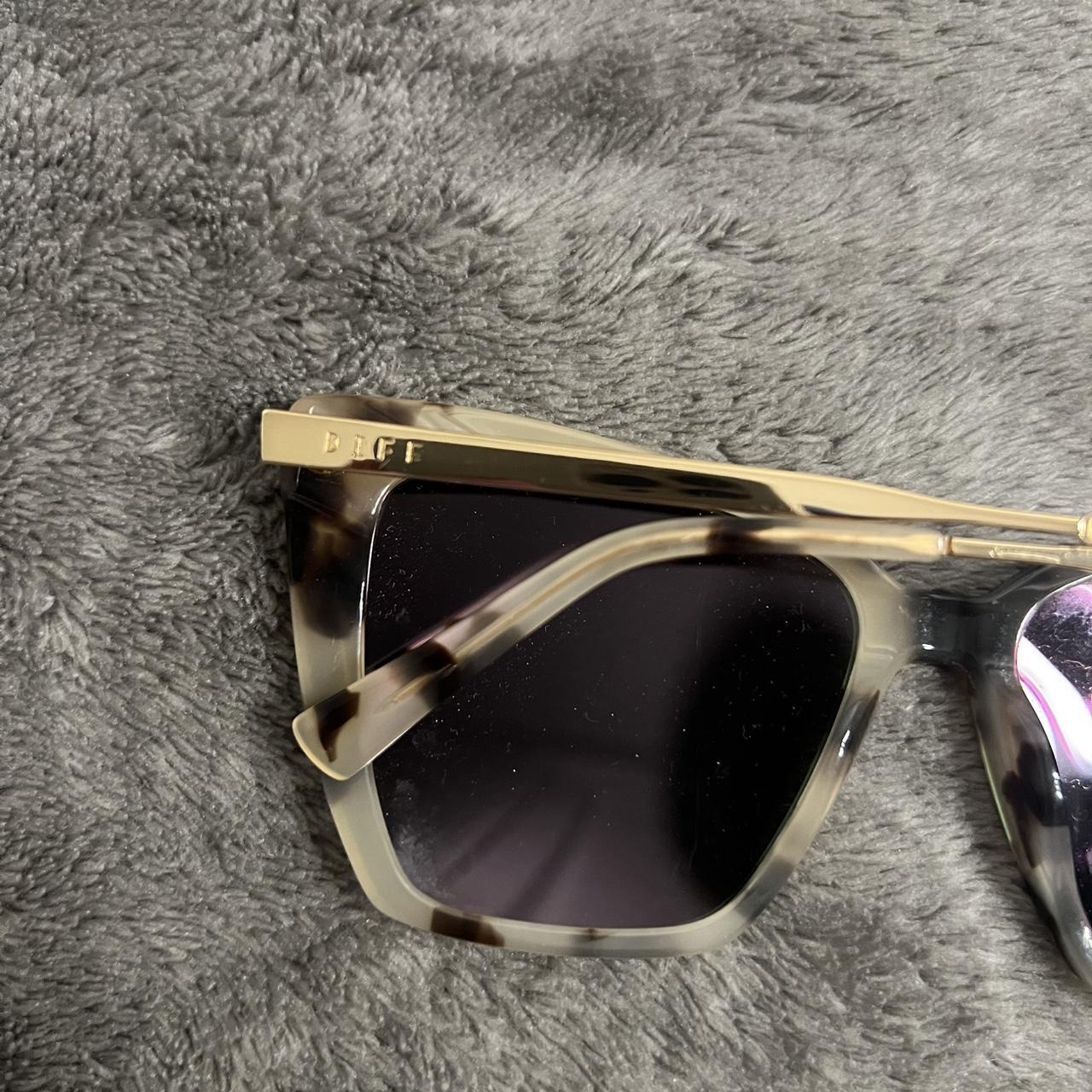 DIFF Women's Sunglasses - Pink/Multi – DIFF pink … - image 3