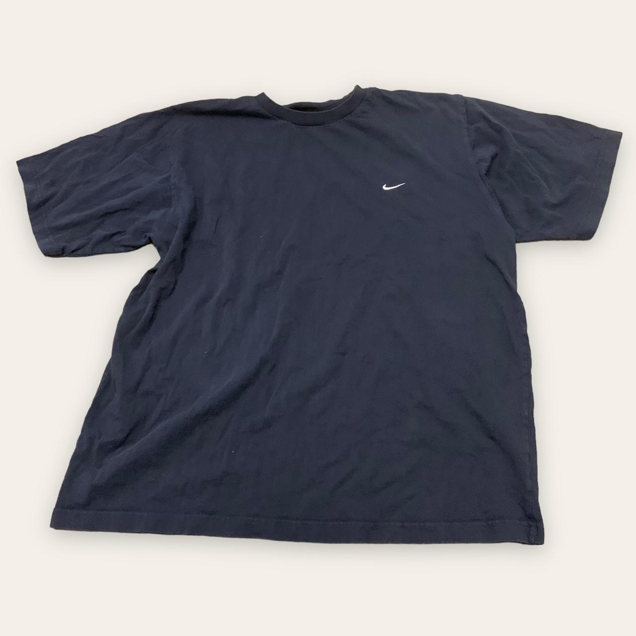 Nike Men's Navy T-shirt
