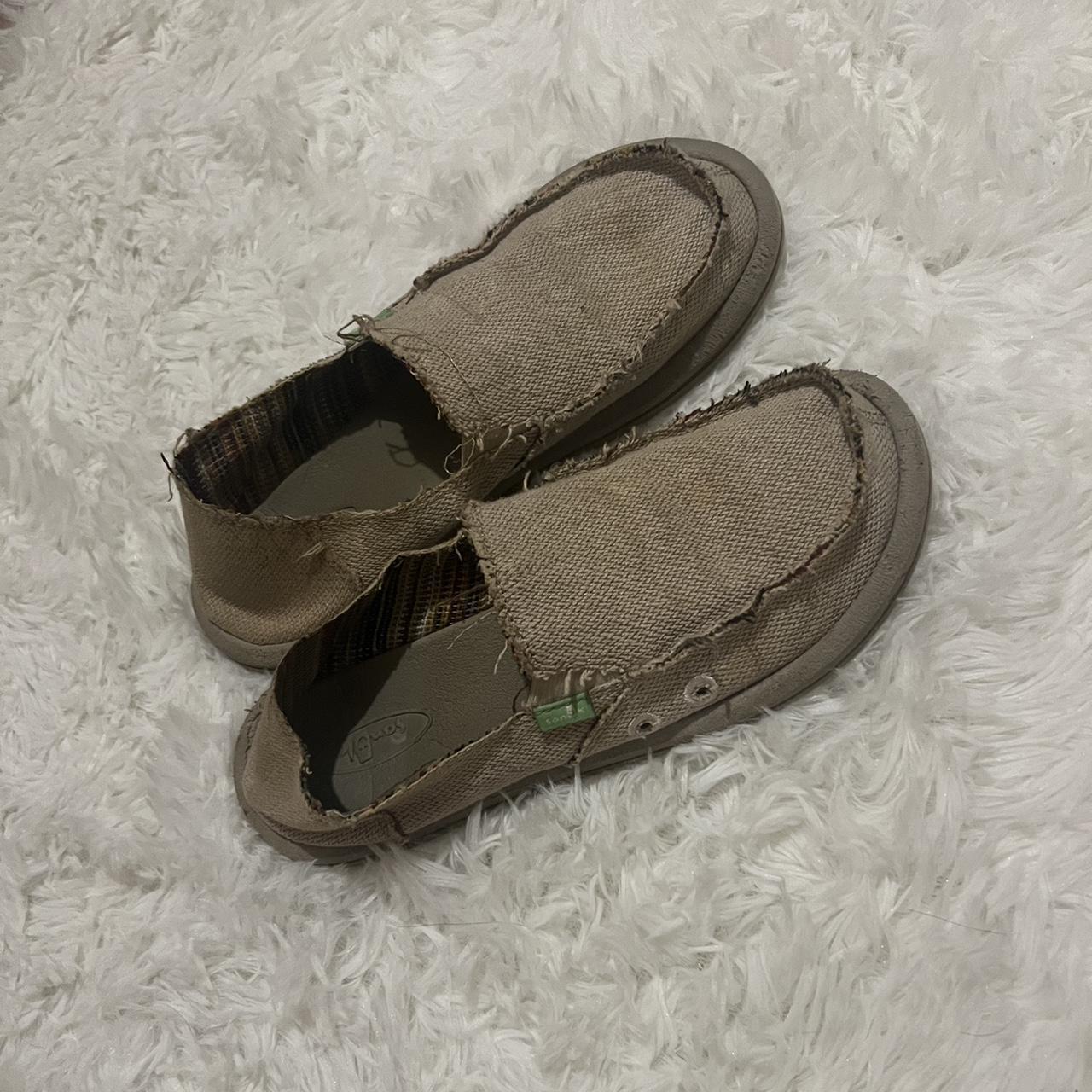 Original brown sanuks. Size 5 youth 6.5 women s sanuk Depop