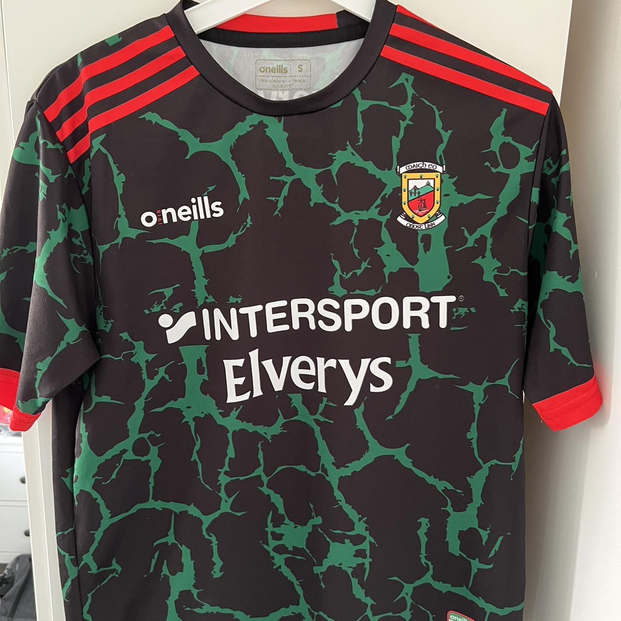 Limerick GAA Training Jersey Depop