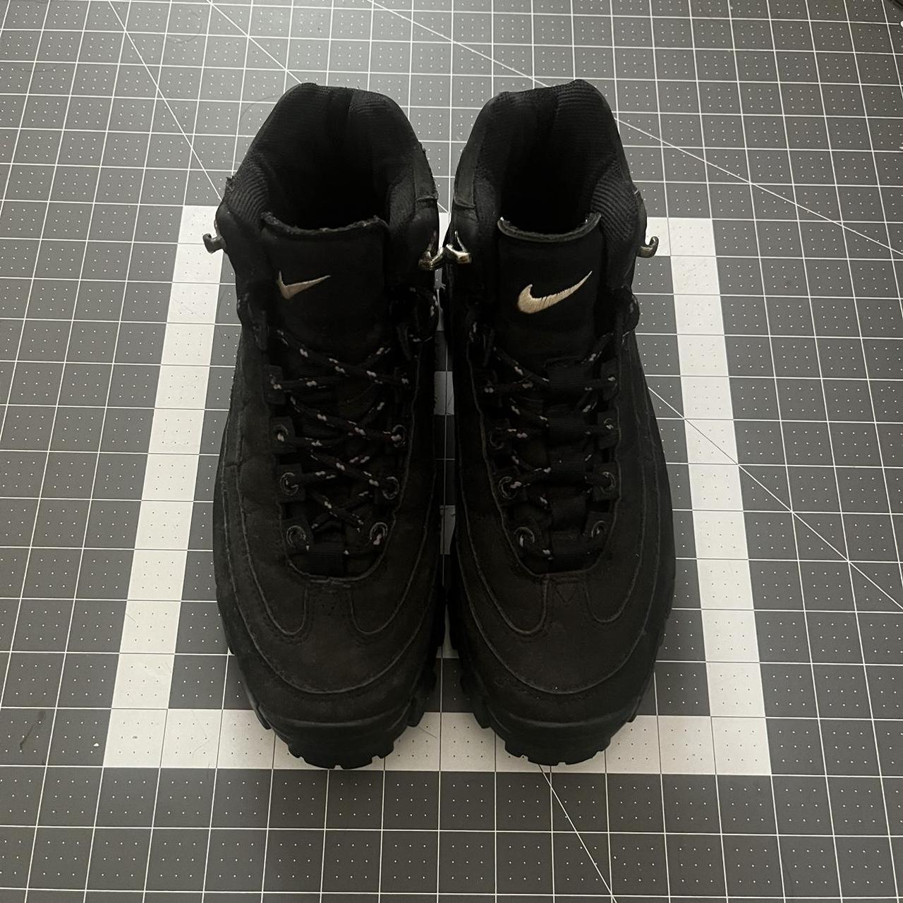 acg boots size 5