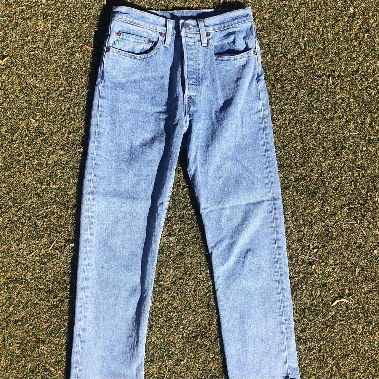 Levi's Women's Blue and White Jeans (3)