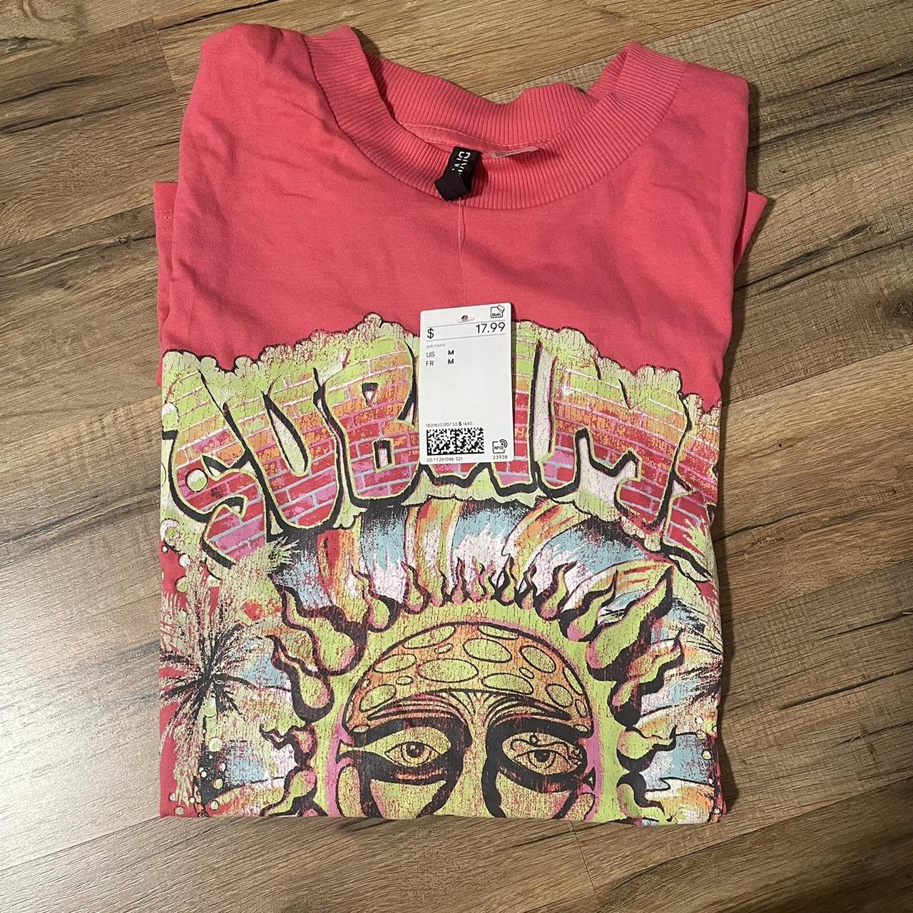 H&M Women's Pink and White Tshirt Depop
