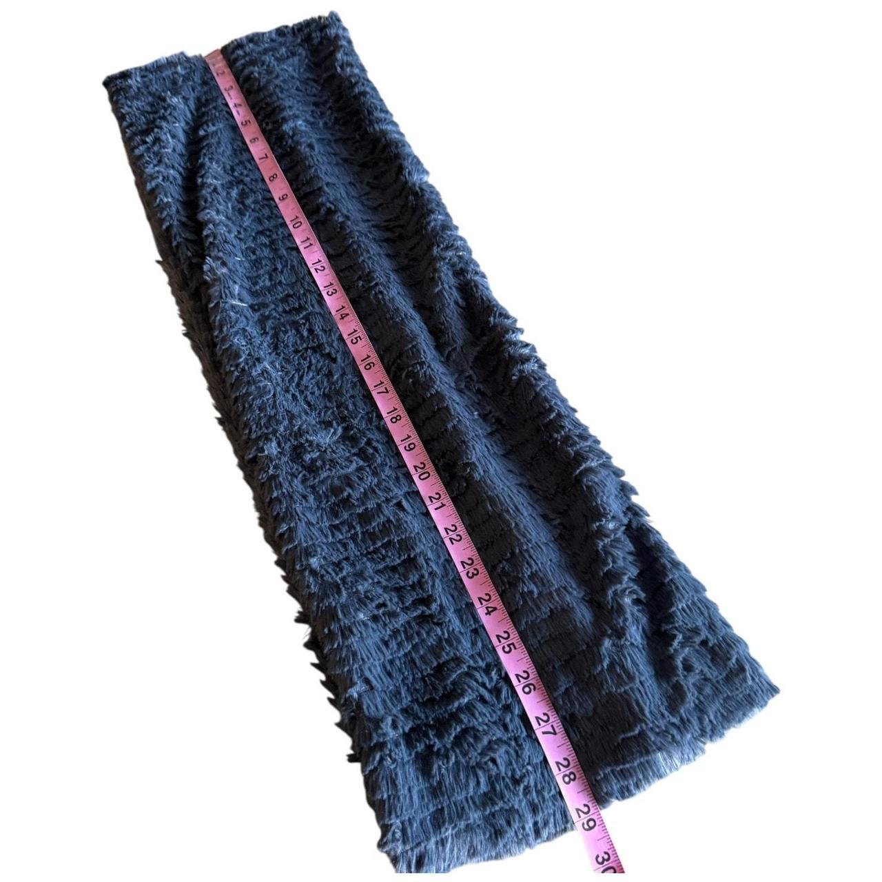 Source Unknown Women's Scarf - Grey – This plush … - image 4