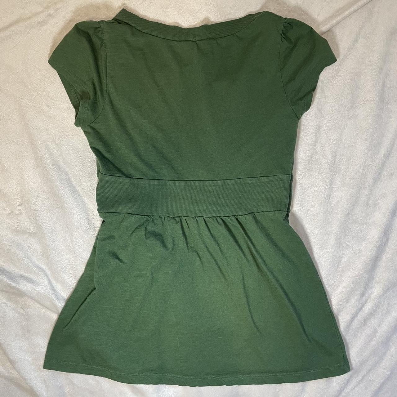 Forever 21 Women's Green Shirt Depop