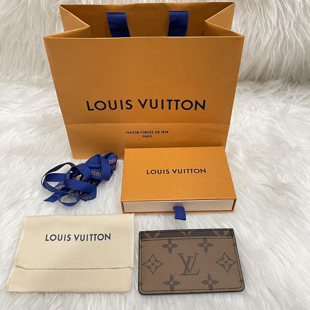 Louis Vuitton Card Holder in Monogram Reverse Made - Depop