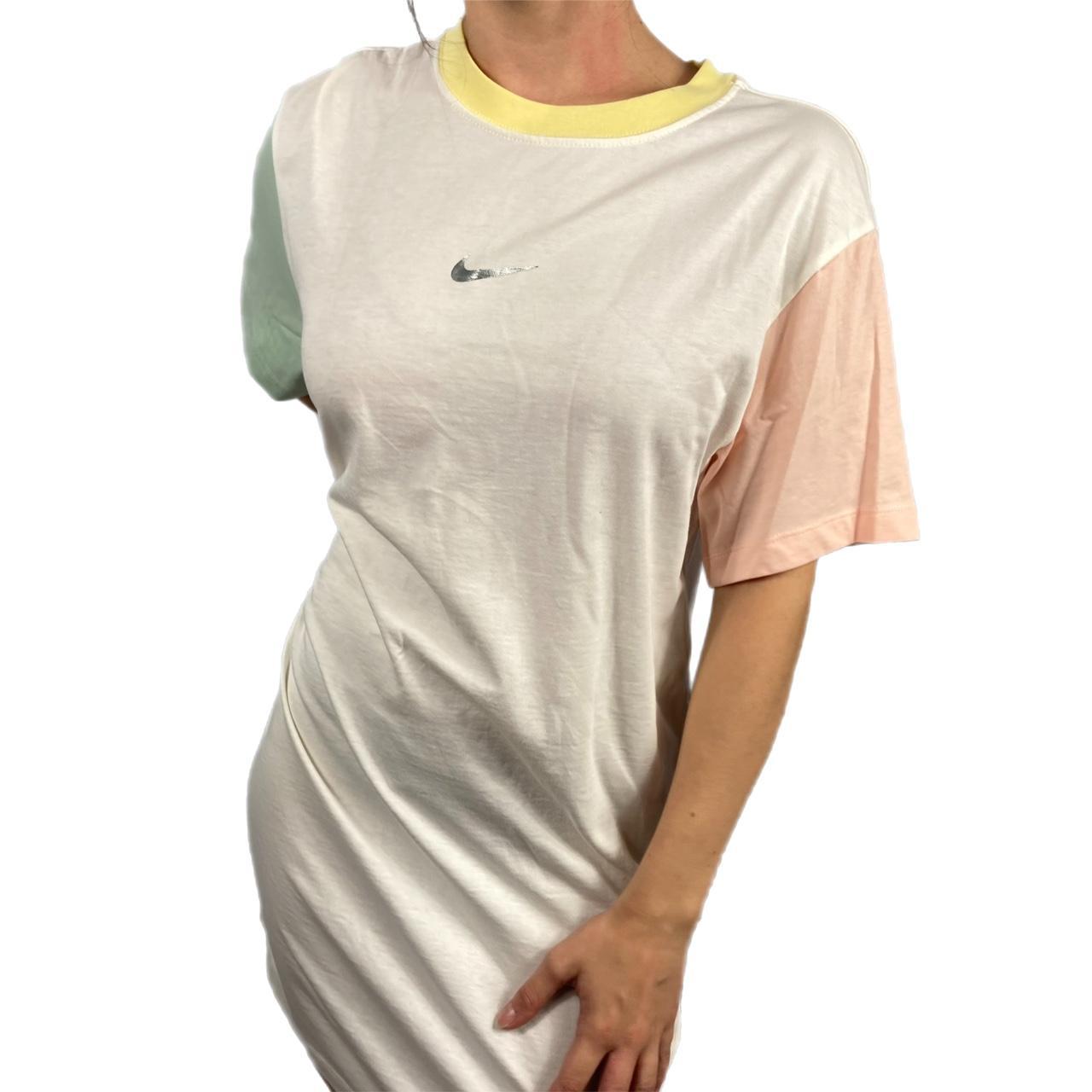 Nike swoosh clearance dress pastel