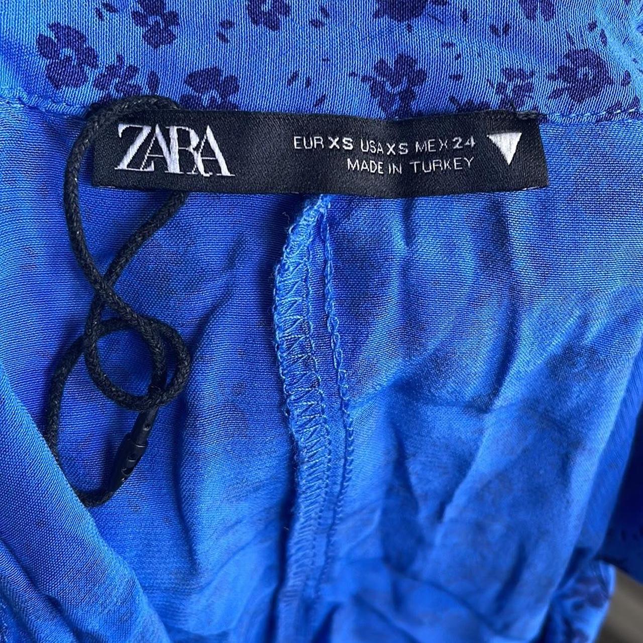 Zara blue floral print button up ruched blouse. New... Depop