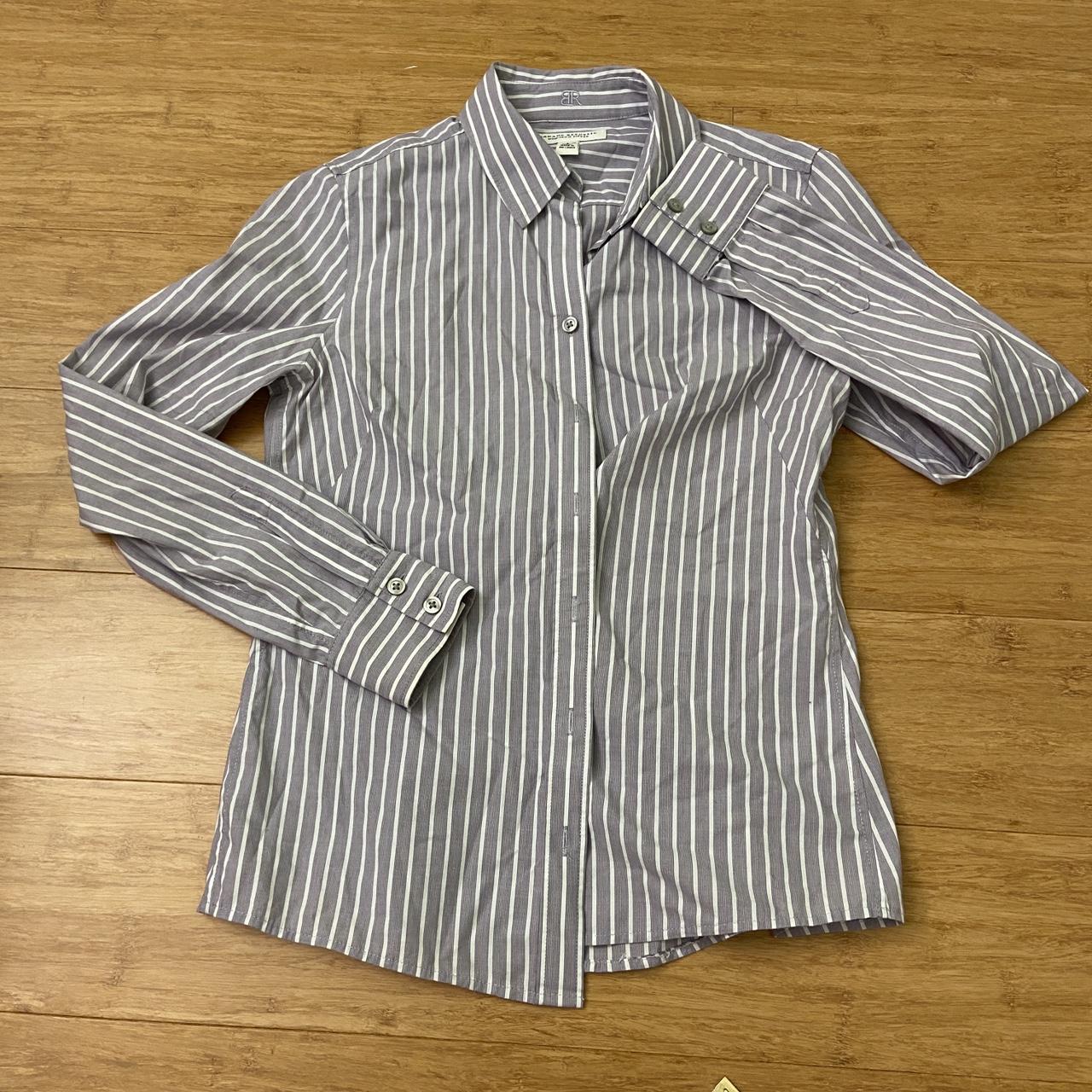 Banana Republic Women's Purple and White Blouse | Depop