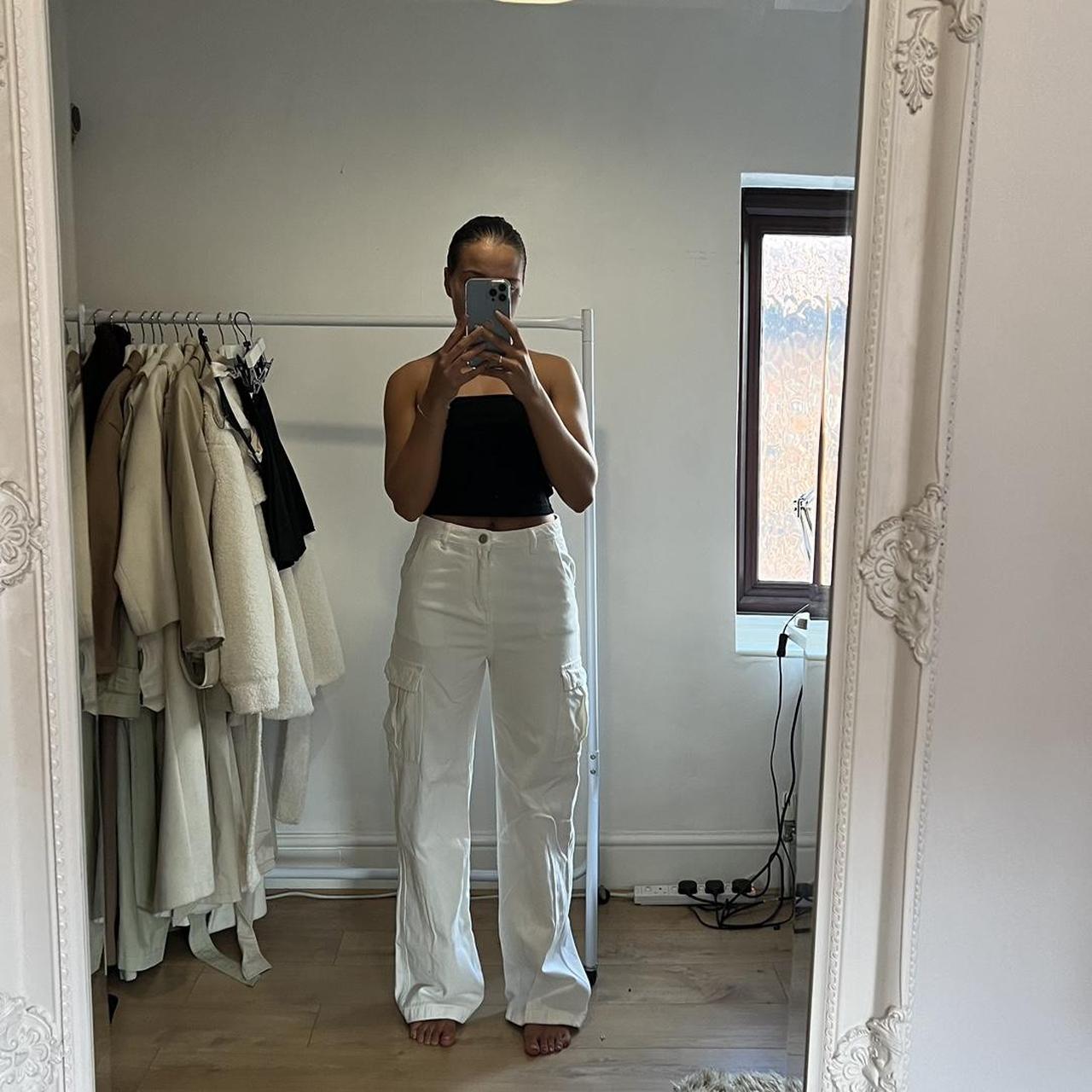 SHEIN Women's White Jeans | Depop