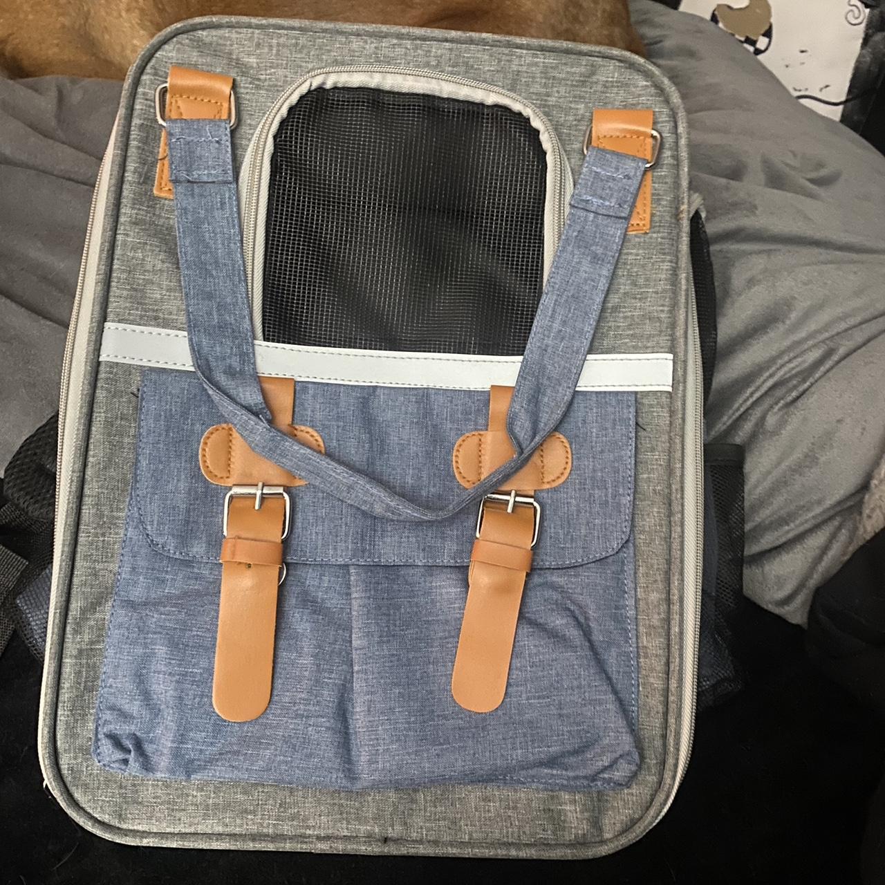 Cat/small dog carrier backpack - Depop