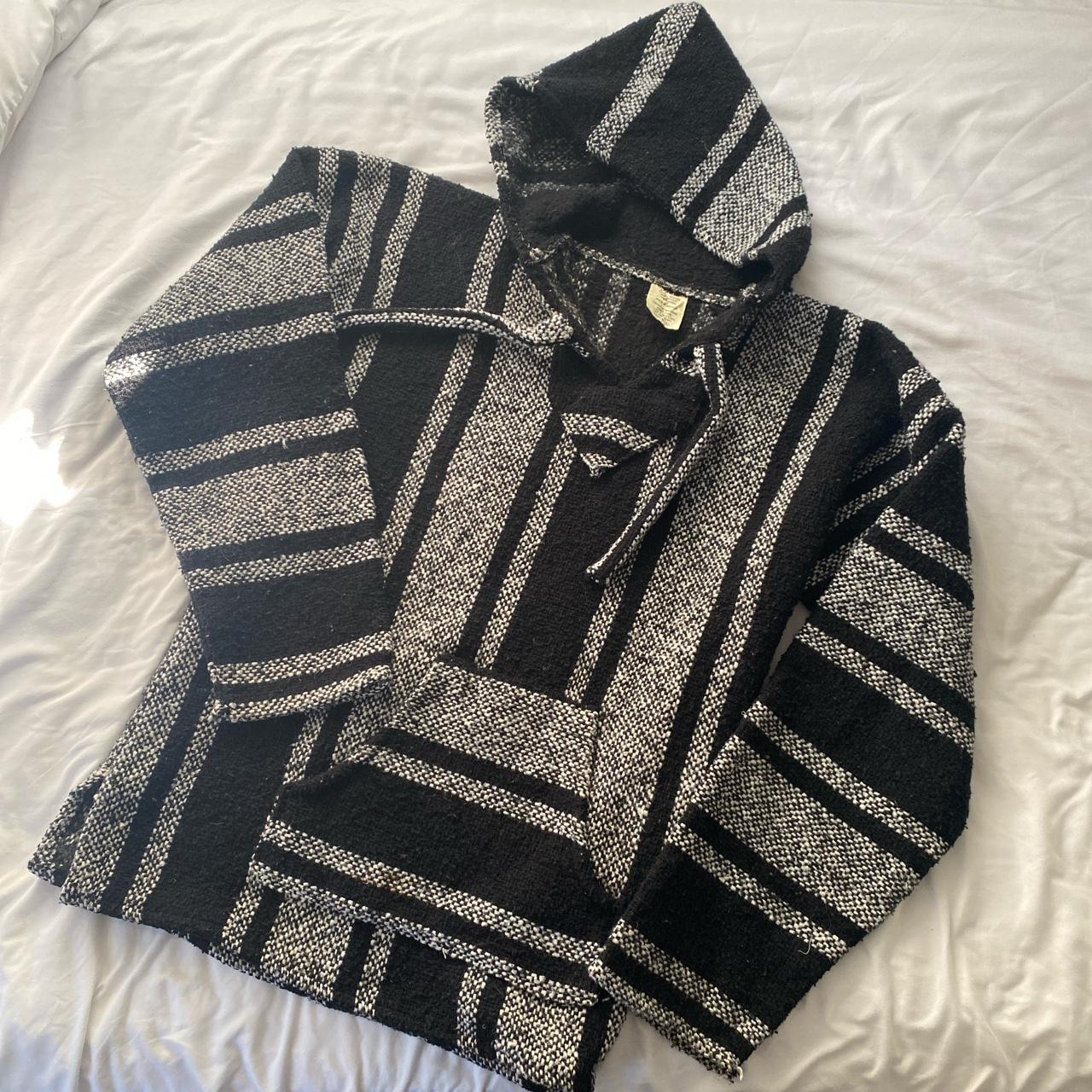 Black drug rug best sale