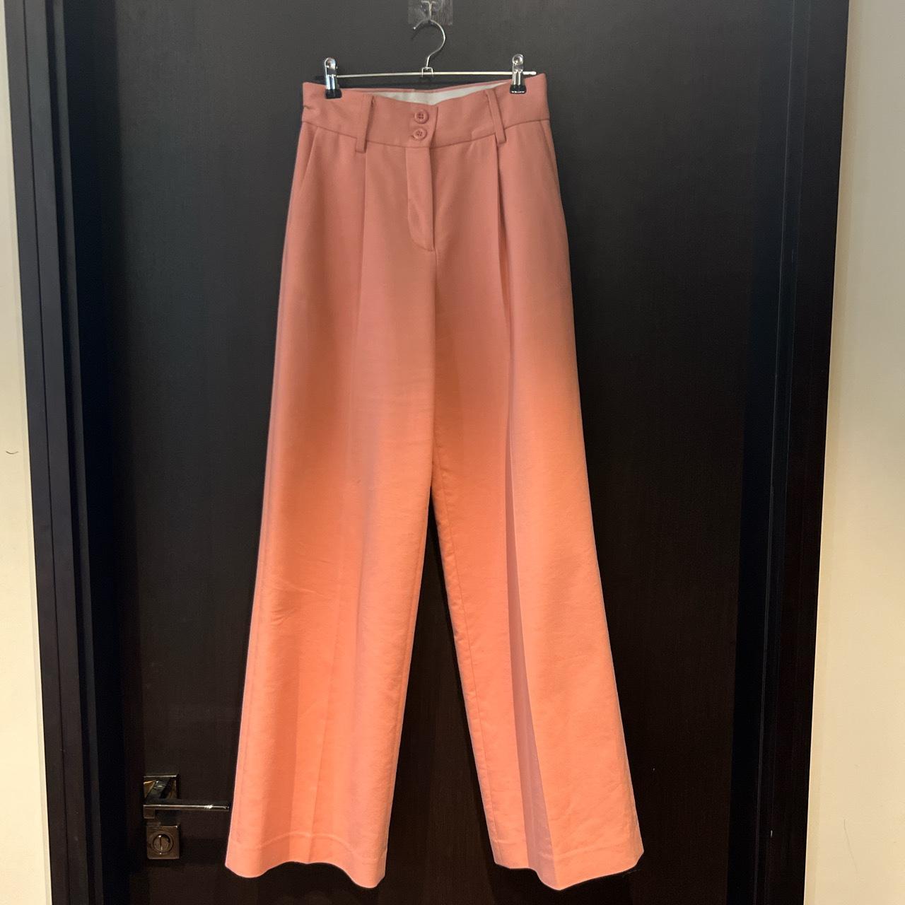 item listed by denikirostyle
