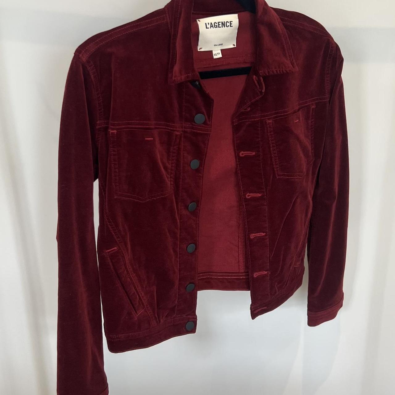 item listed by denikirostyle