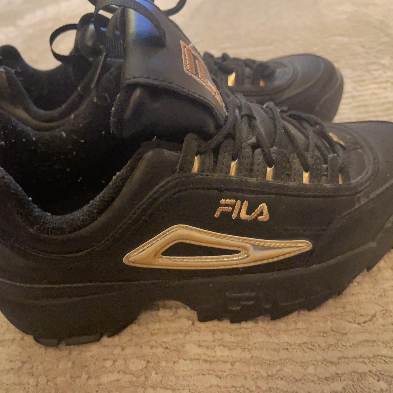 Fila shoes black store and rose gold