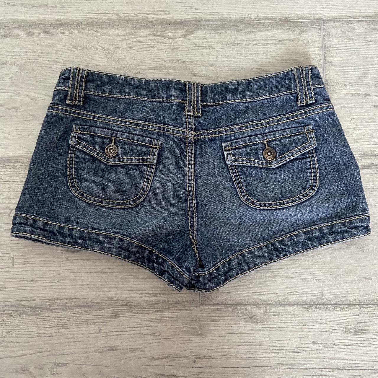 Mudd Clothing Women's Navy Shorts Depop