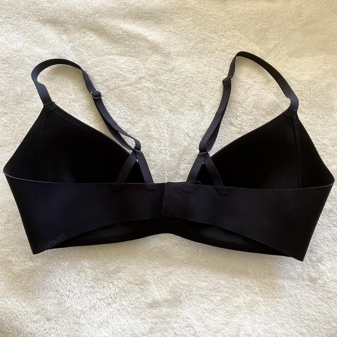 Lululemon Take Shape V-neck bra. 🖤 ▫️ Size 36B. ▫️ - Depop