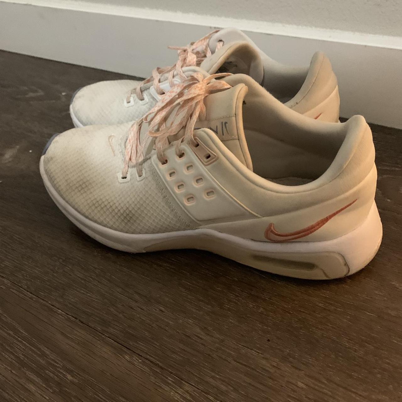 womens white and orange nike shoes