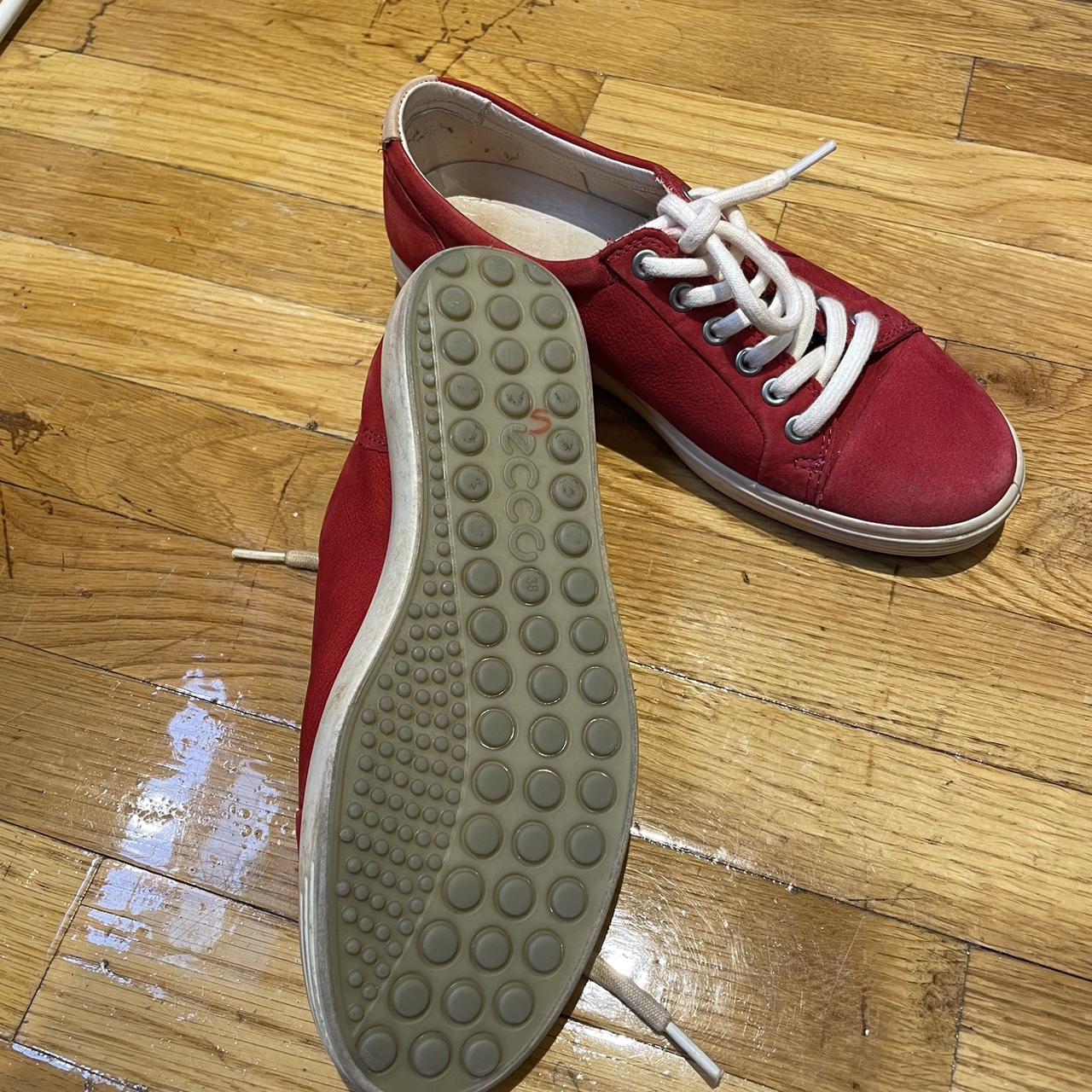 ECCO Women's Red and White Trainers (3)
