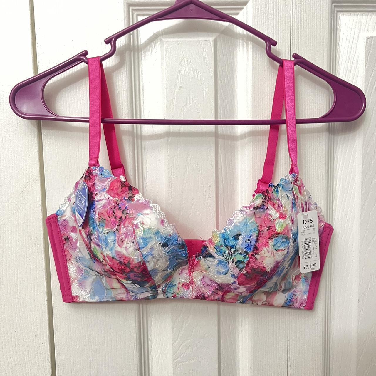 Japanese brand Aimerfeel bra. Never worn. Size chart