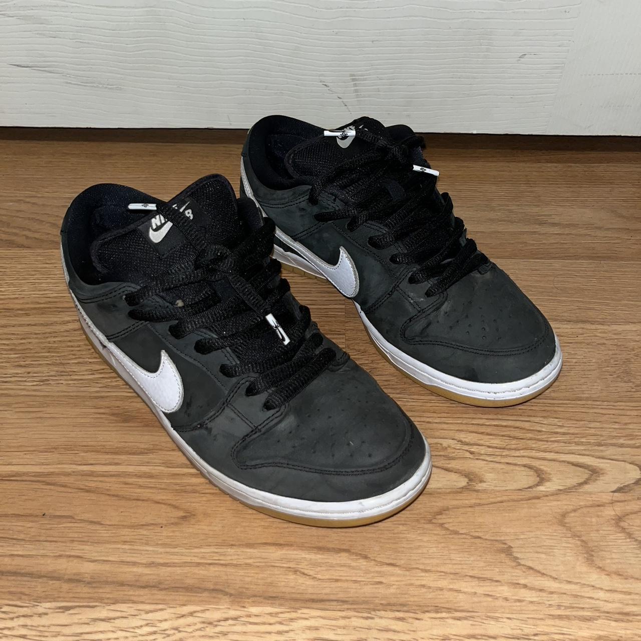 mens black nike dunks