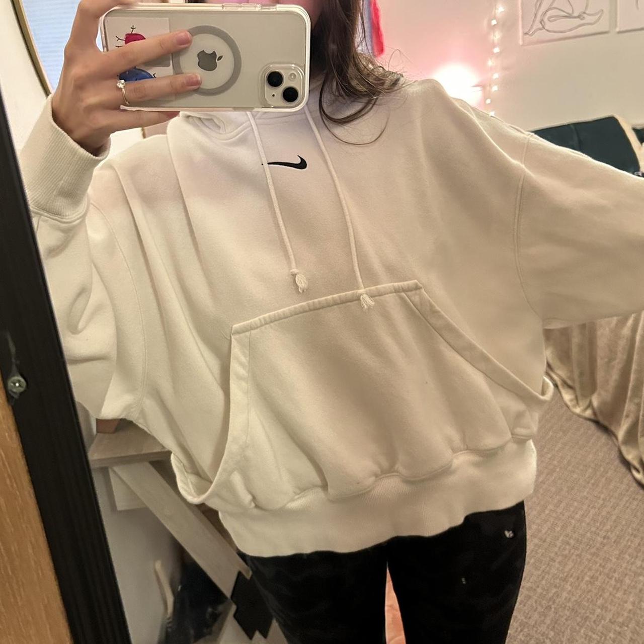 cropped white nike hoodie