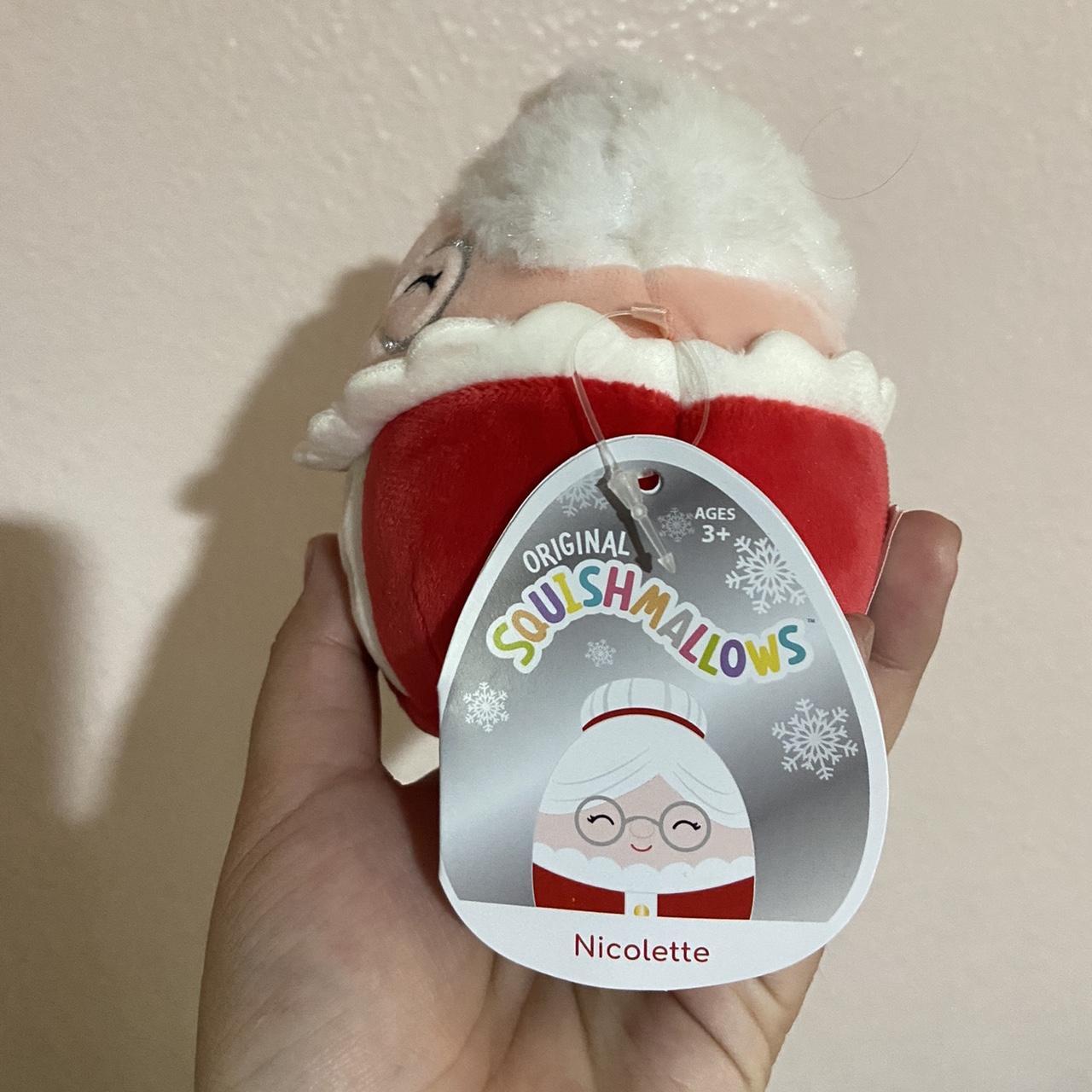 mrs claus squishmallow