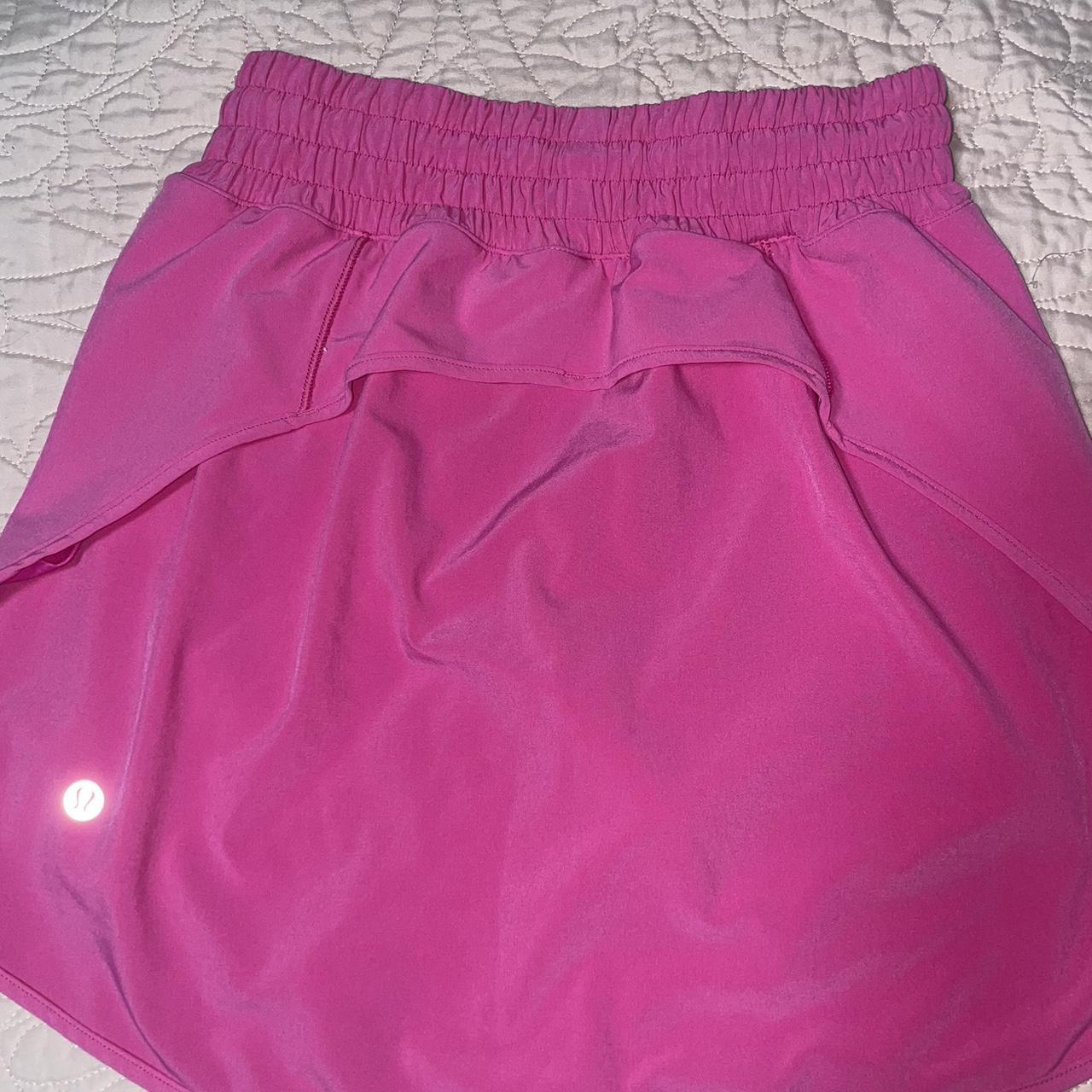 Lululemon Women's Pink Skirt | Depop