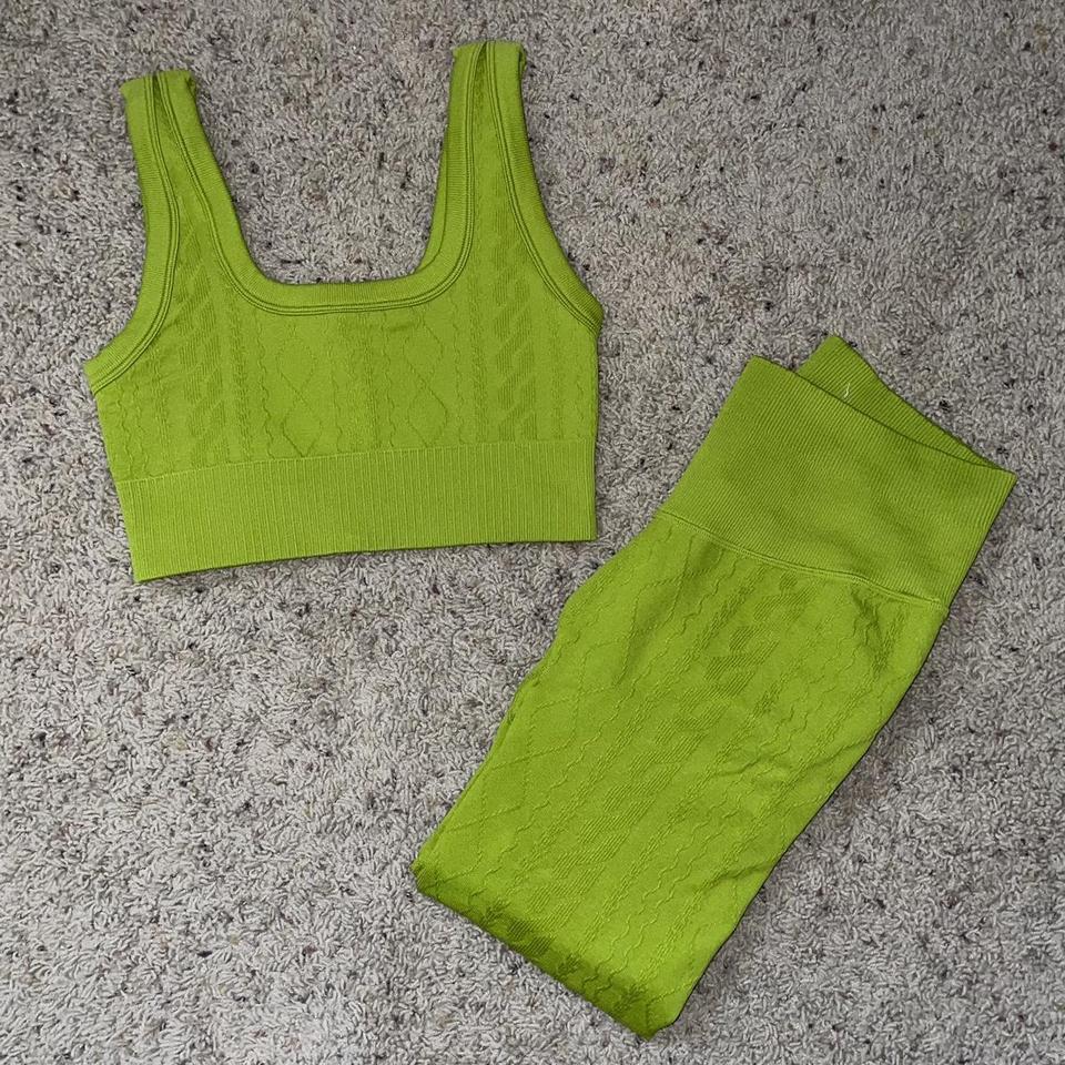 super cute and comfy green joylab workout set that - Depop