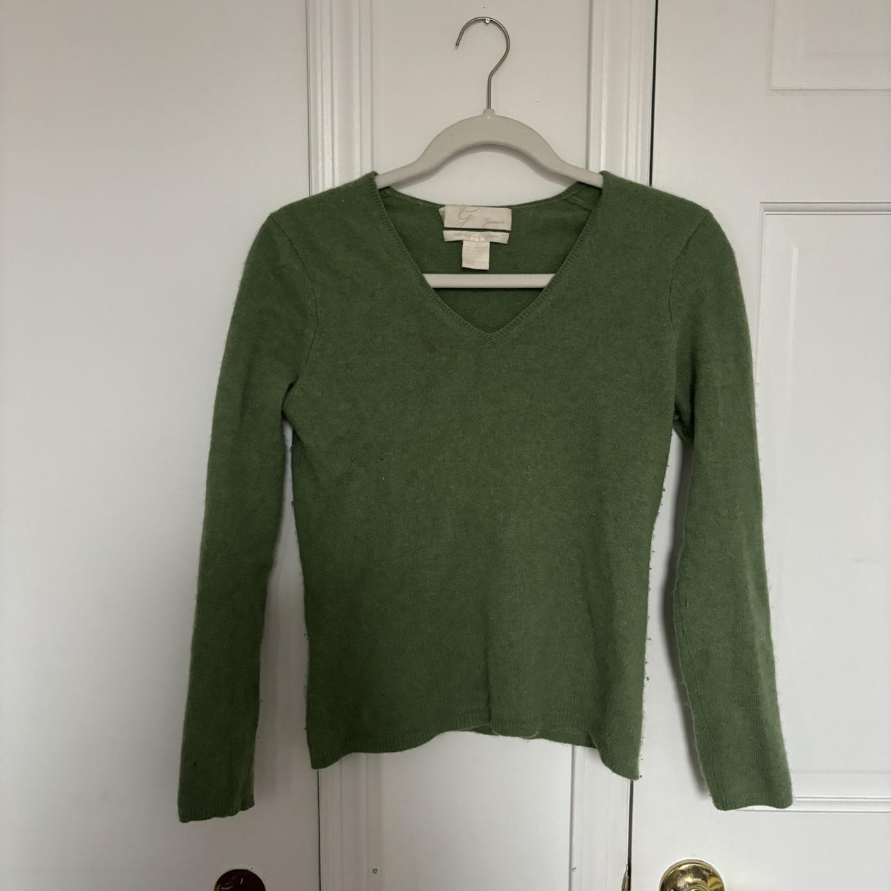 100% Cashmere Green Sweater Fits like xs / s - Depop
