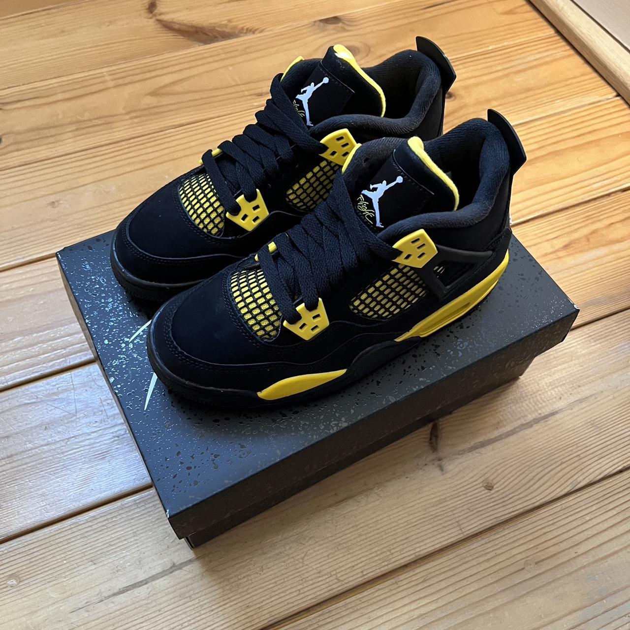 Jordan 4 Retro Thunder - GS UK 3 - Depop