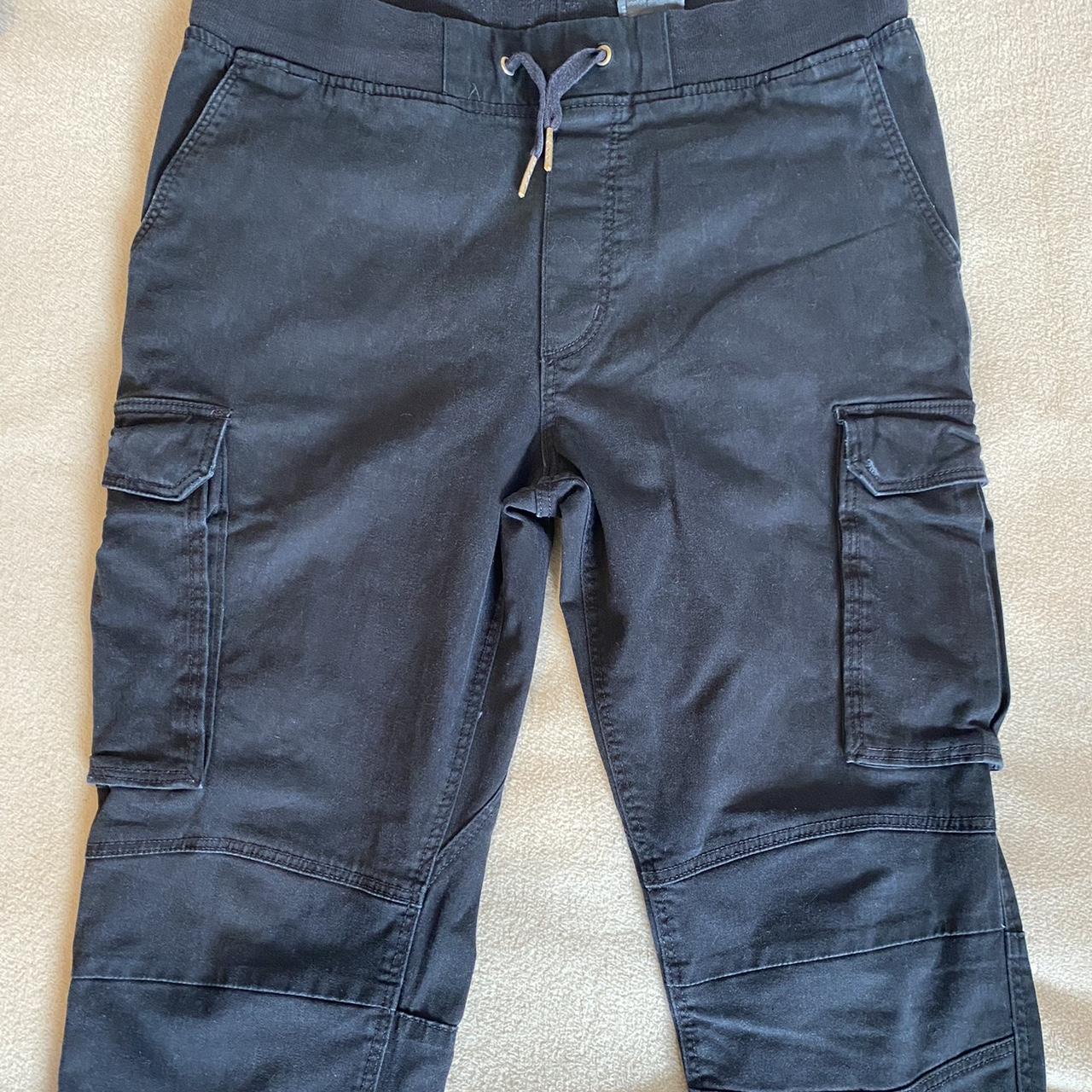 H&M Men's Black Trousers Depop