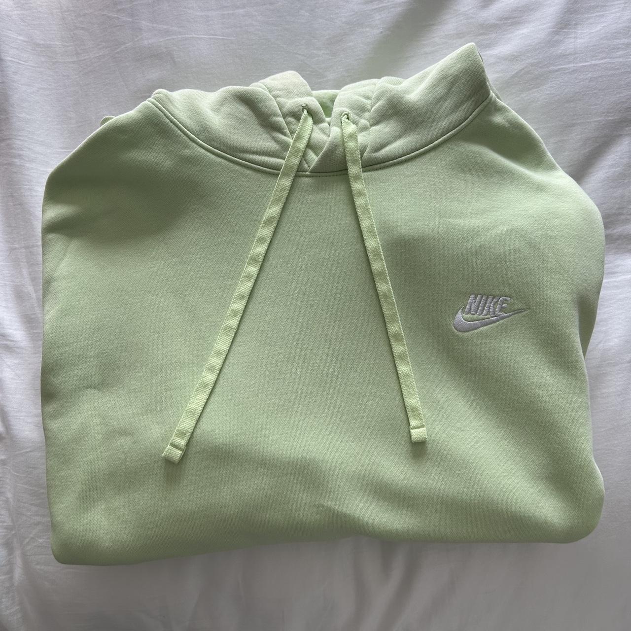 Green Nike Hoodie, size medium - Depop